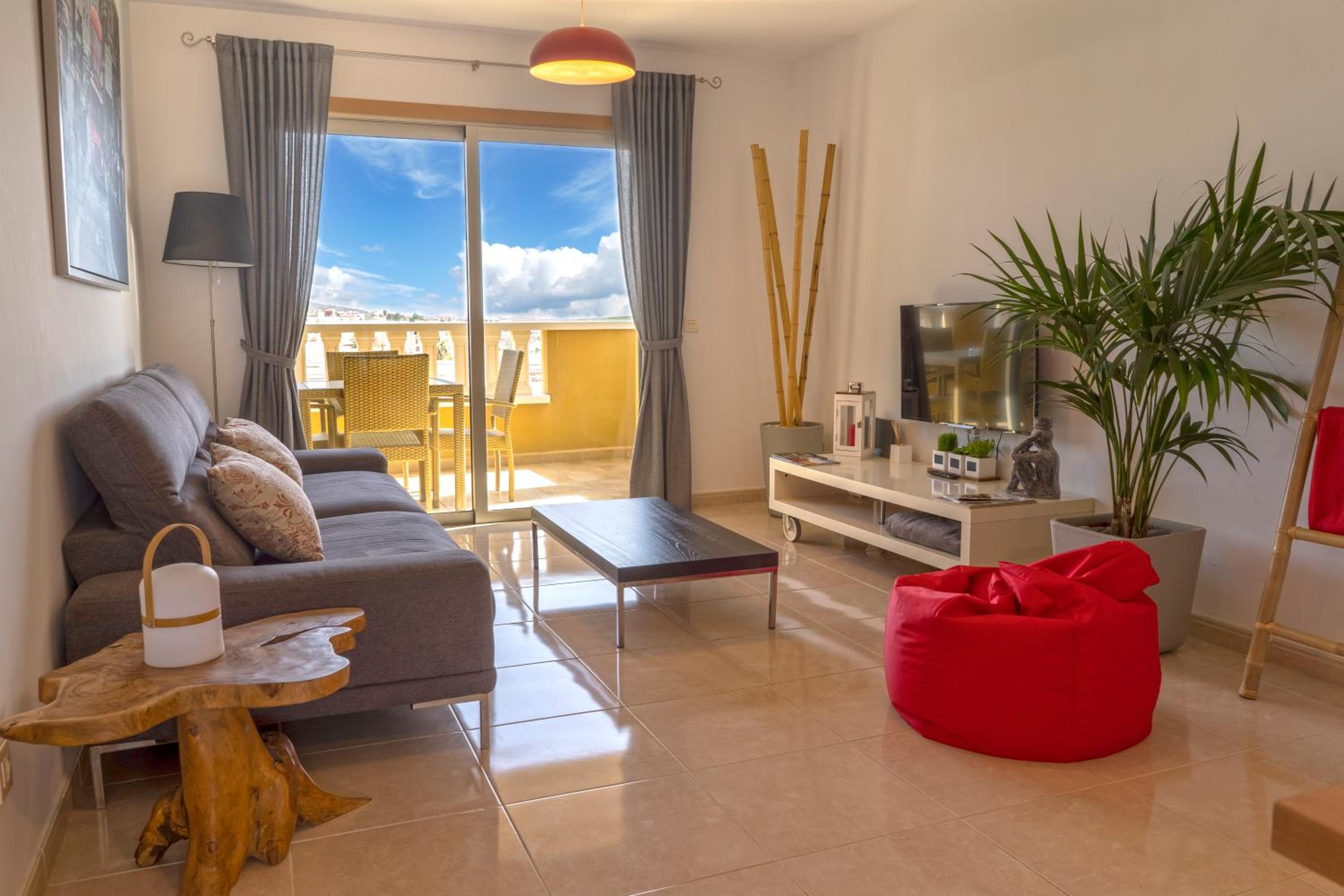 Apartamento de Dos Habitaciones con Vista al Mar (4 Adultos)