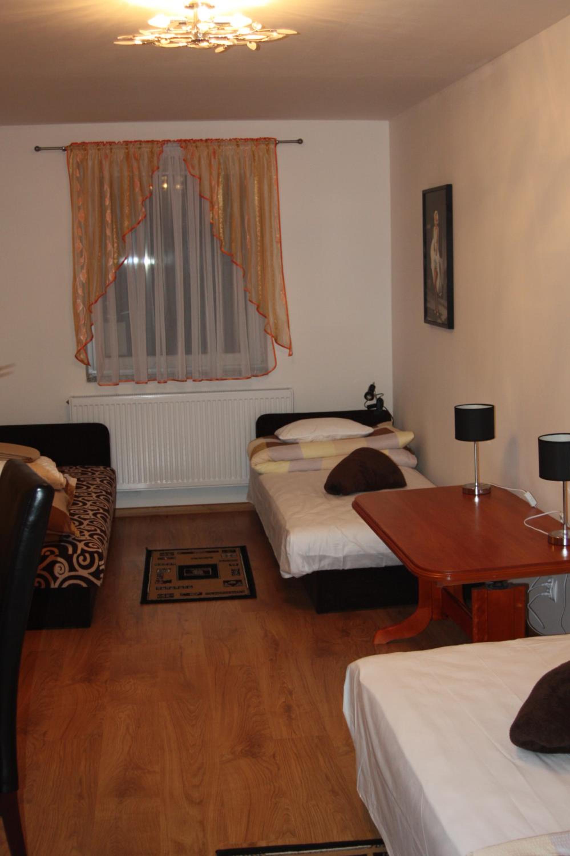 Deluxe Two-Bedroom Apartment photo 1
