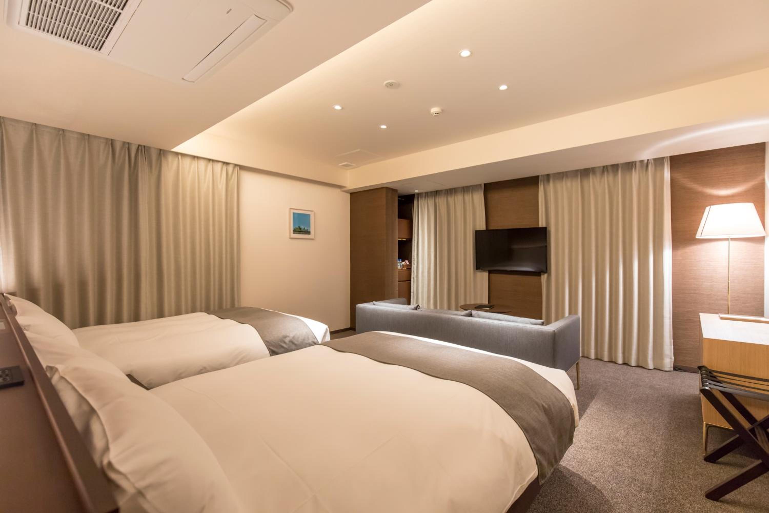 Superior Twin Room - Photo 7
