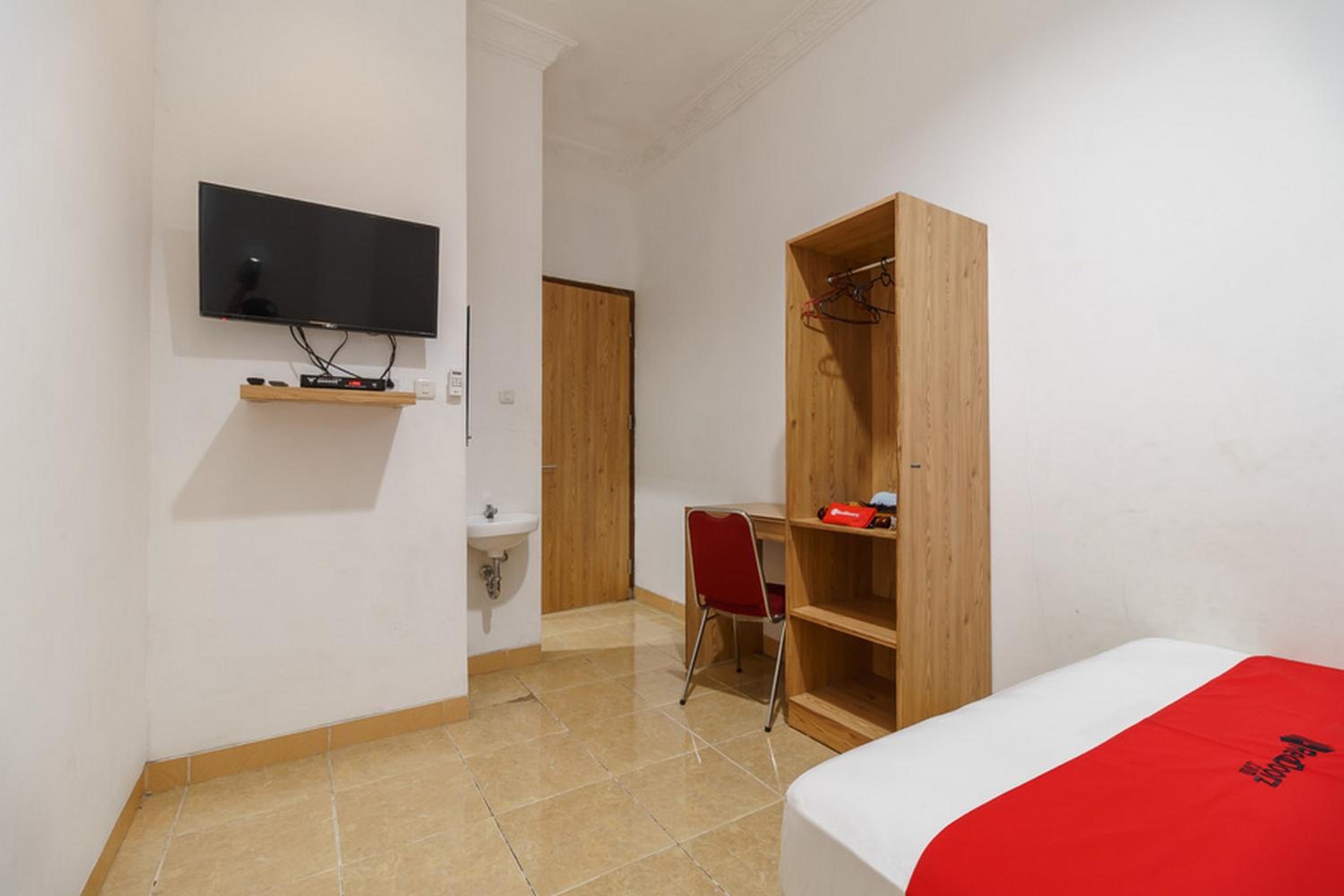 Double Room - Photo 4
