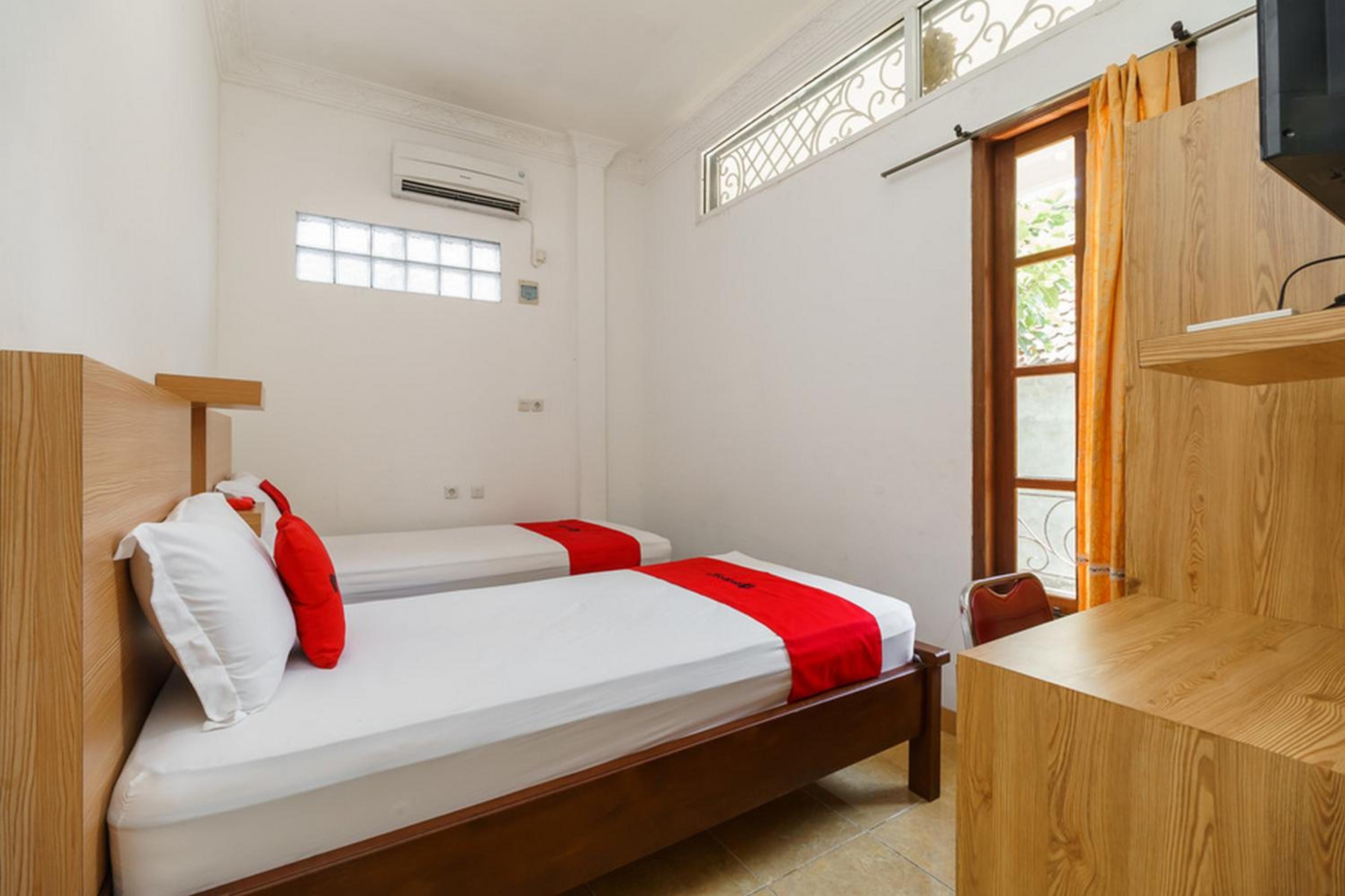Twin Room - Photo 4