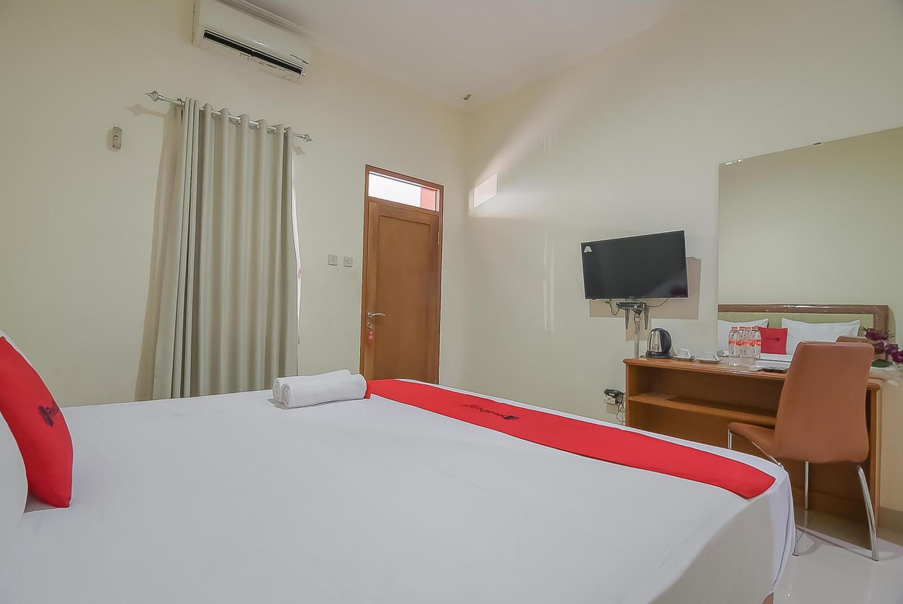 Double Room - Photo 3