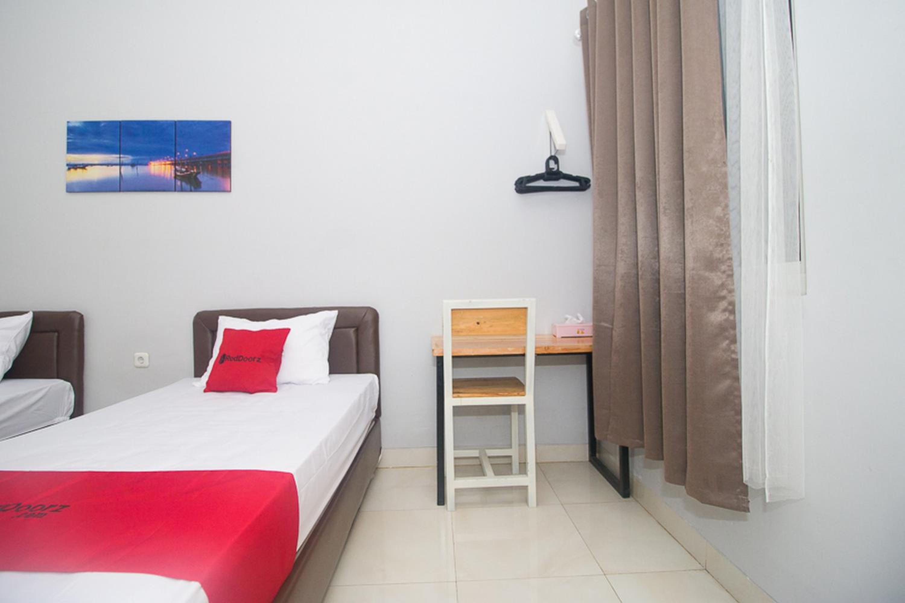 Economy Double Room photo 1