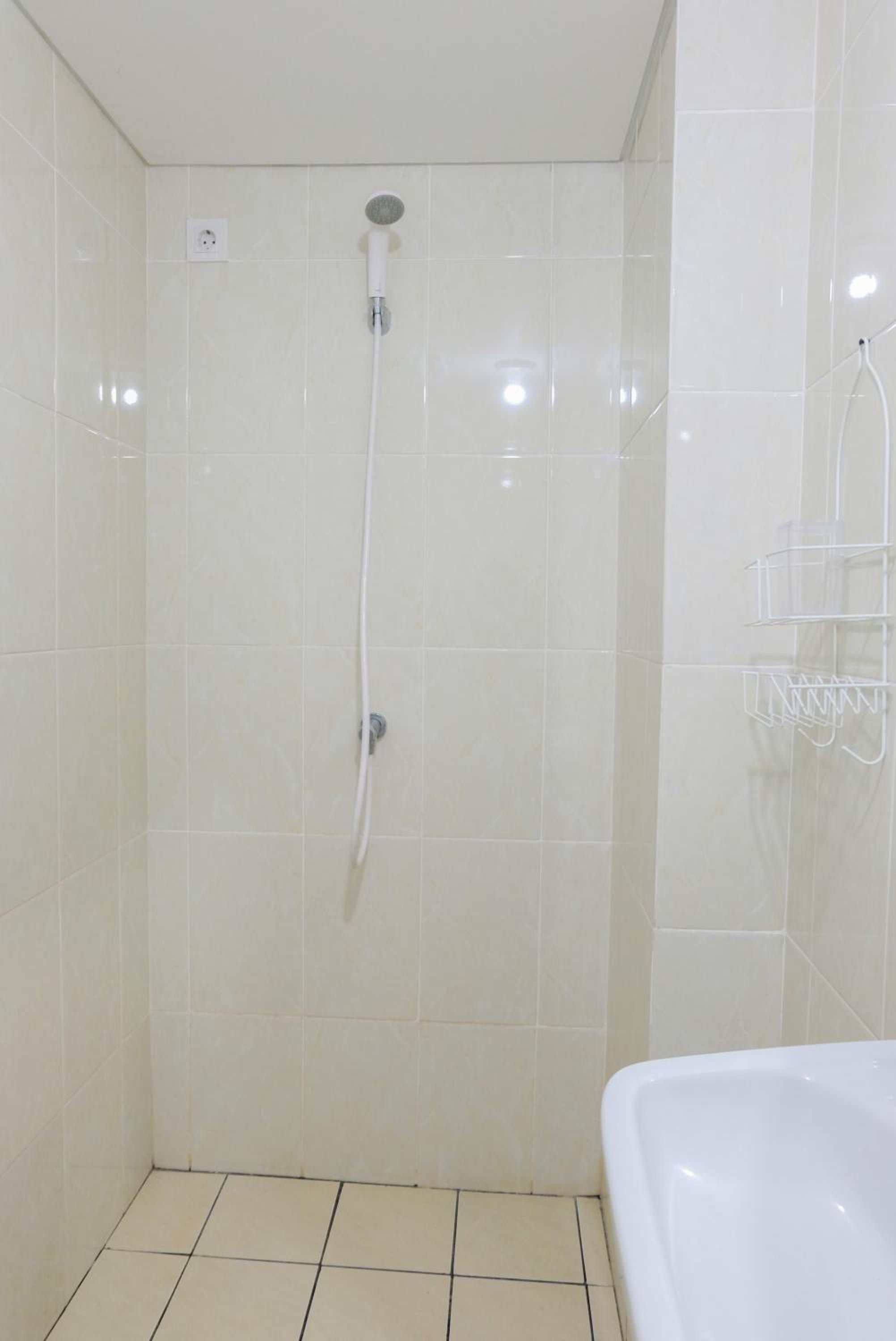 Studio Apartment - Photo 3