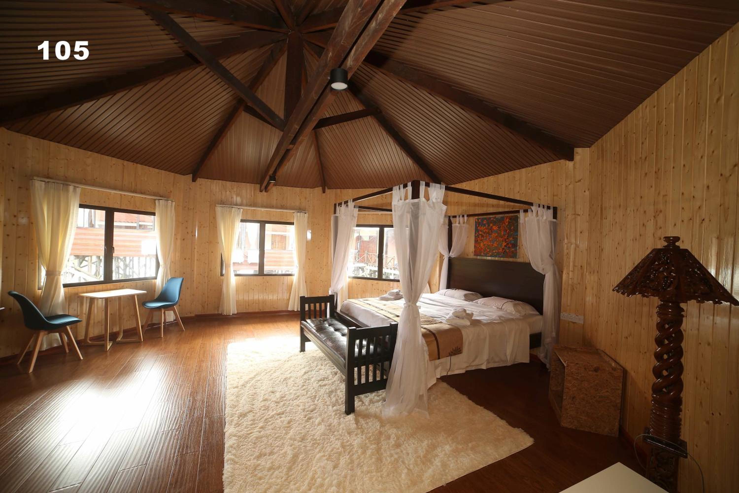 One-Bedroom Chalet - Photo 4