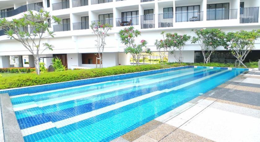 Apartment with Sea View photo 2