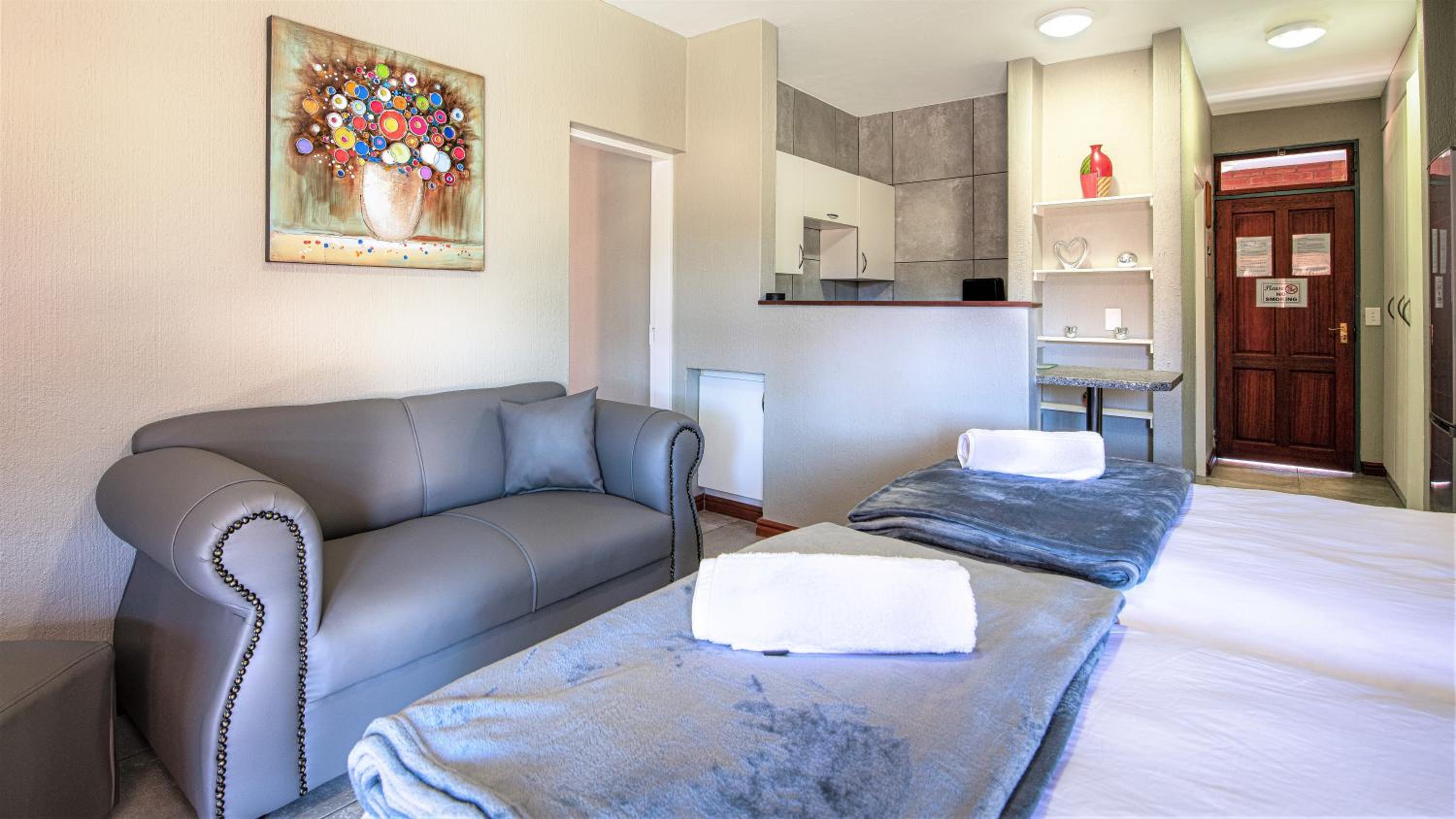 Apartment photo 3