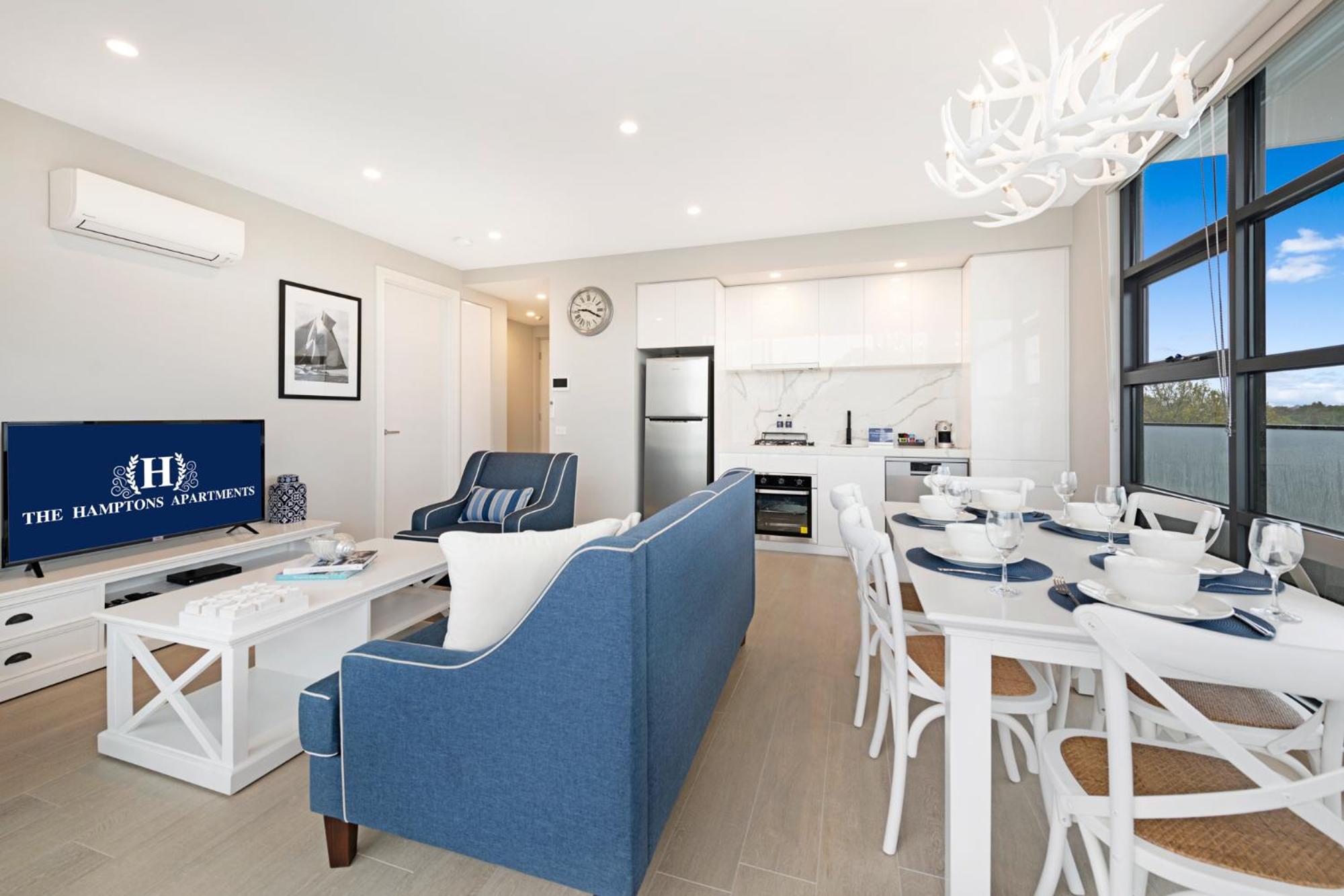 One-Bedroom Premier - Photo 6