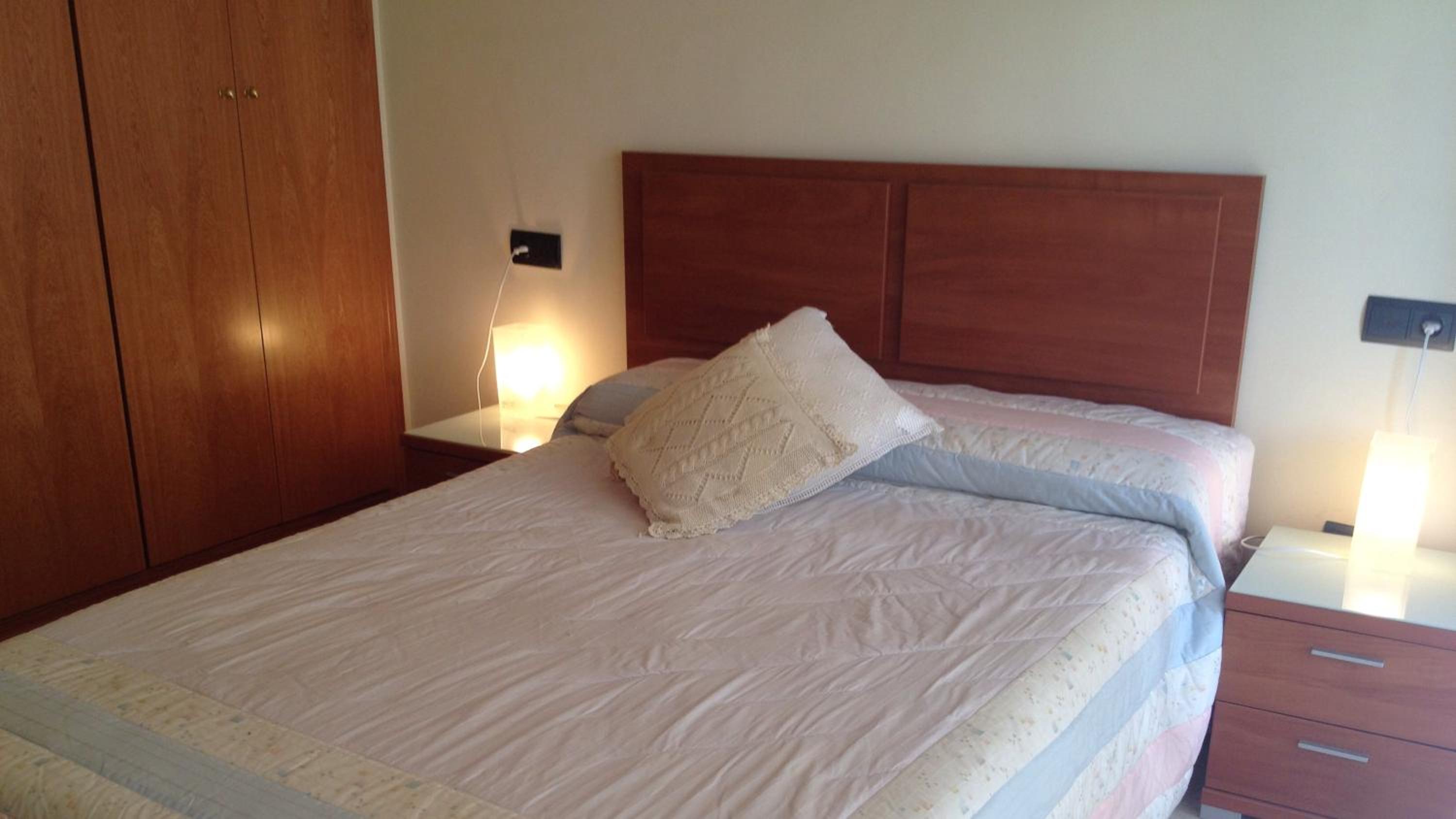 Apartamento con vista a la piscina