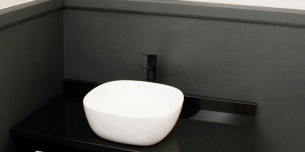 Budget Twin Room - Photo 9