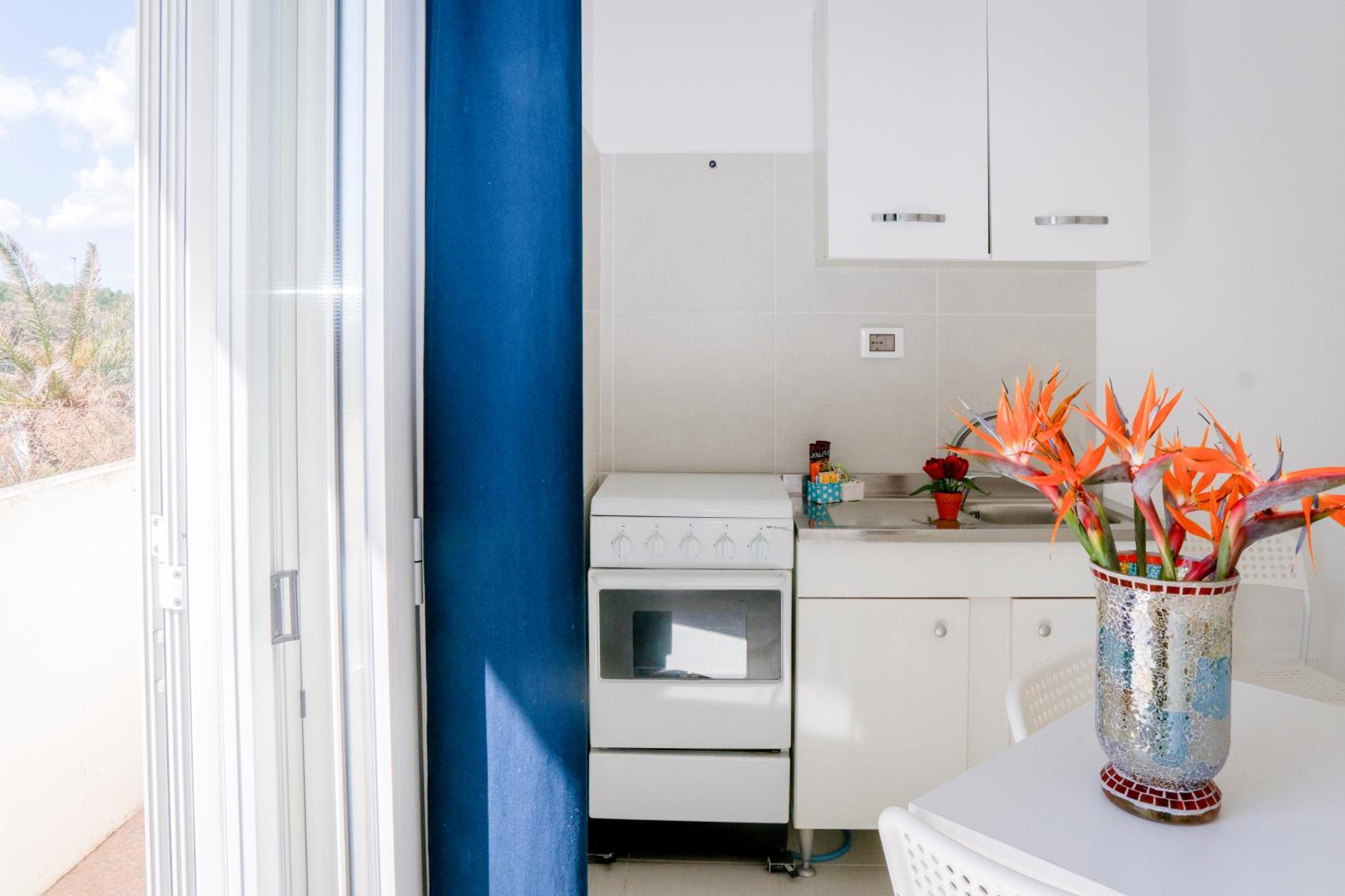 Apartment with Sea View photo 2