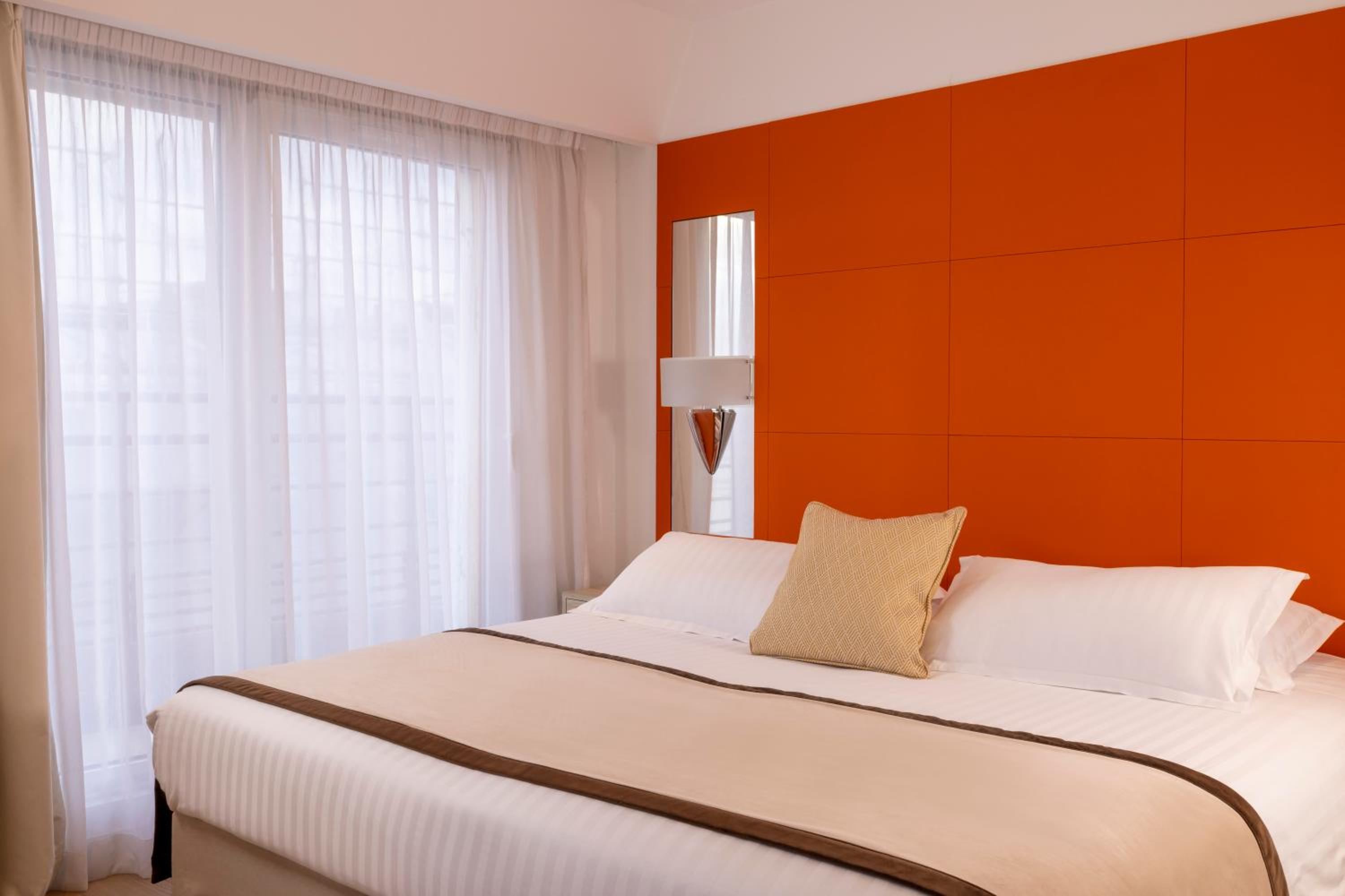 Superior Triple Room photo 2