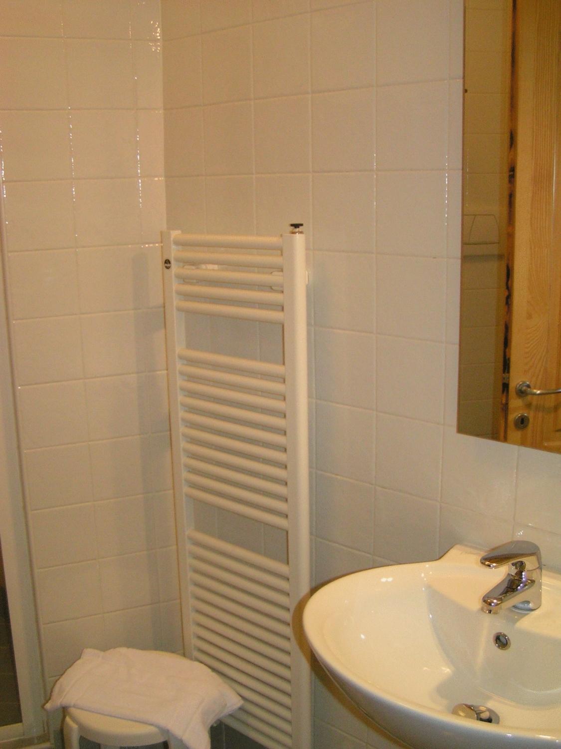 Double Room with Extra Bed photo 2