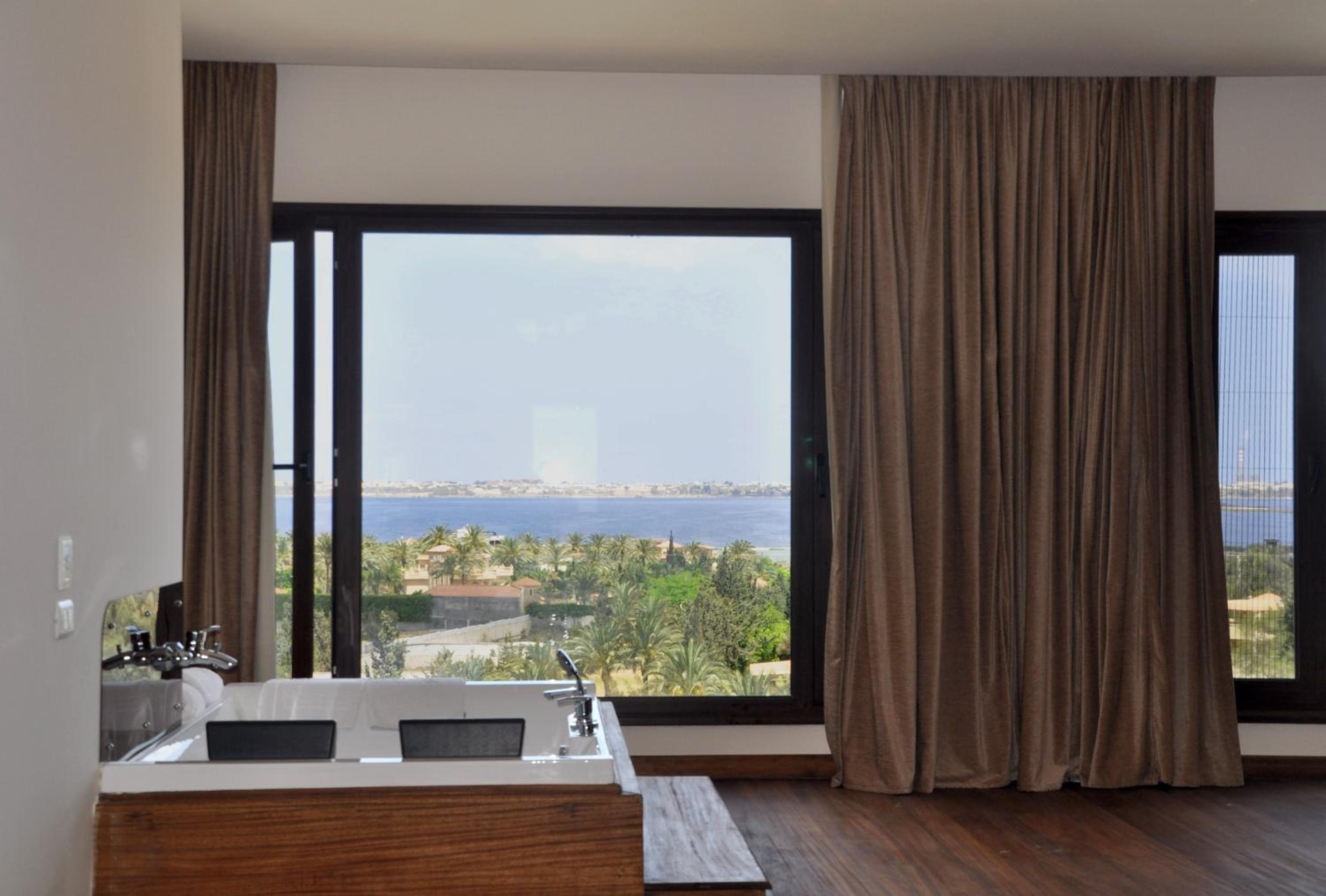 Suite photo 2