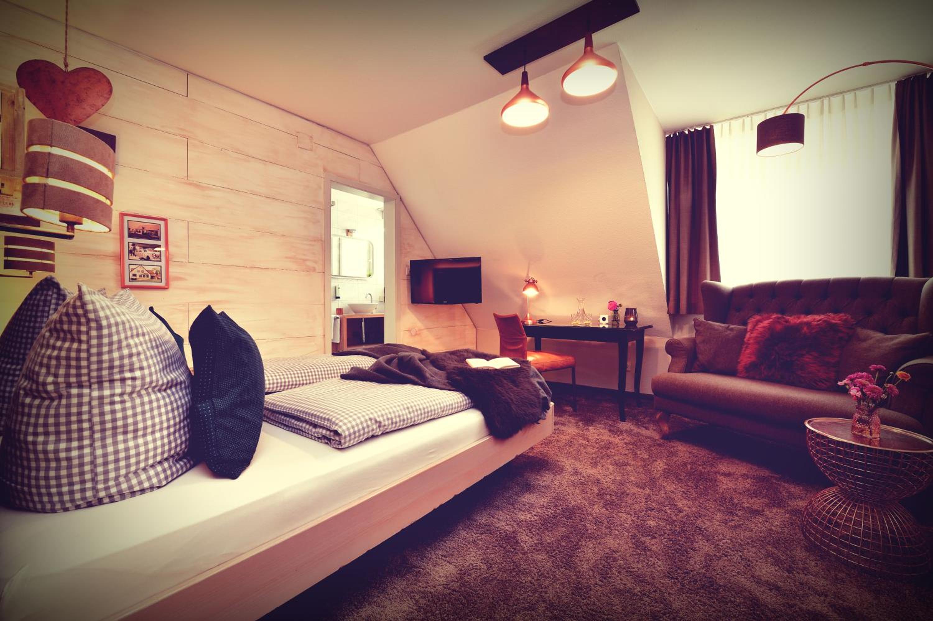 Small Double Room photo 3