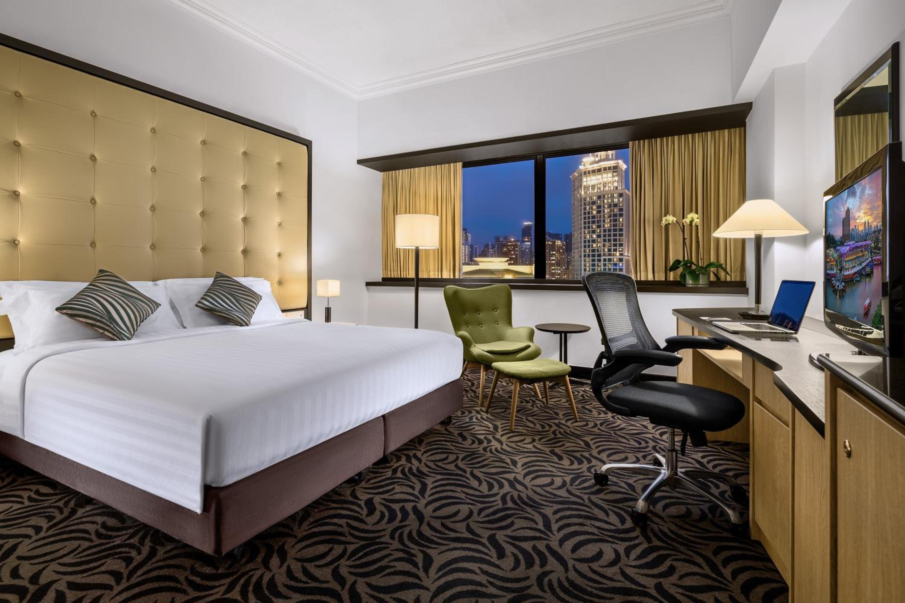Deluxe King or Twin Room photo 3