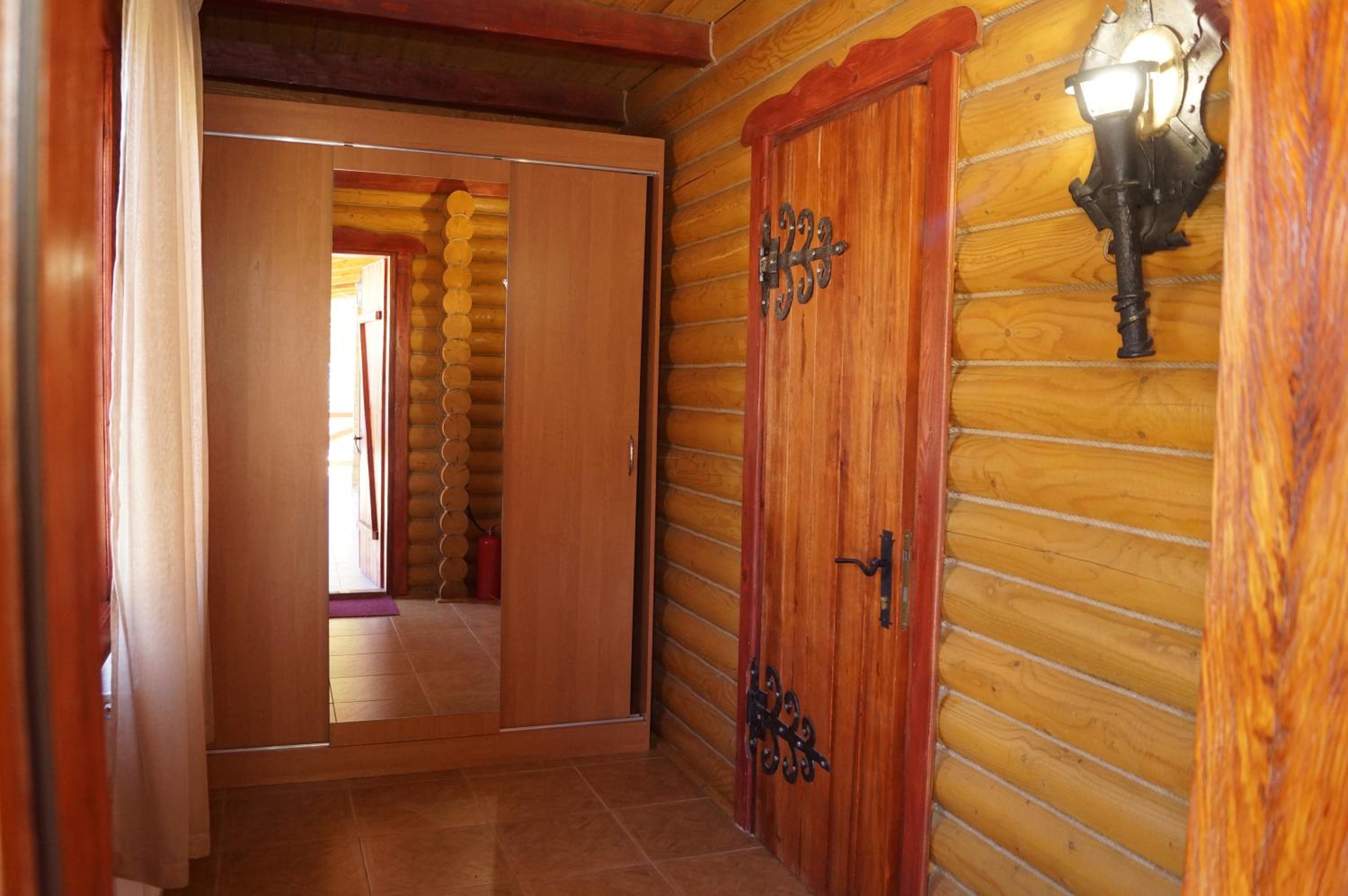 Twin Room with Mountain View photo 3