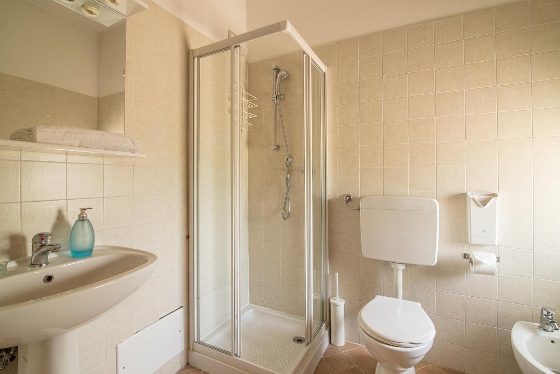 Comfort Double Room - Photo 8