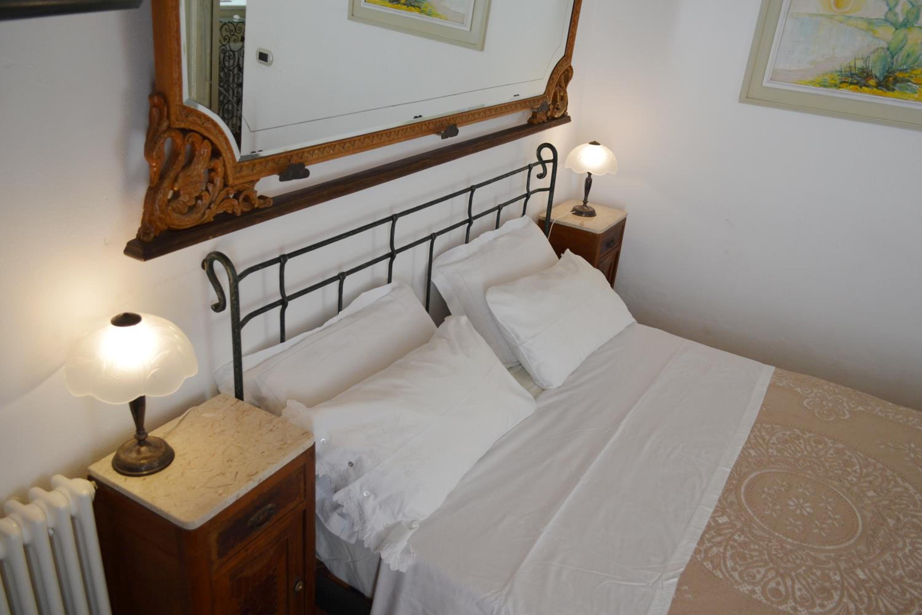 Junior Suite with Private External Bathroom photo 1