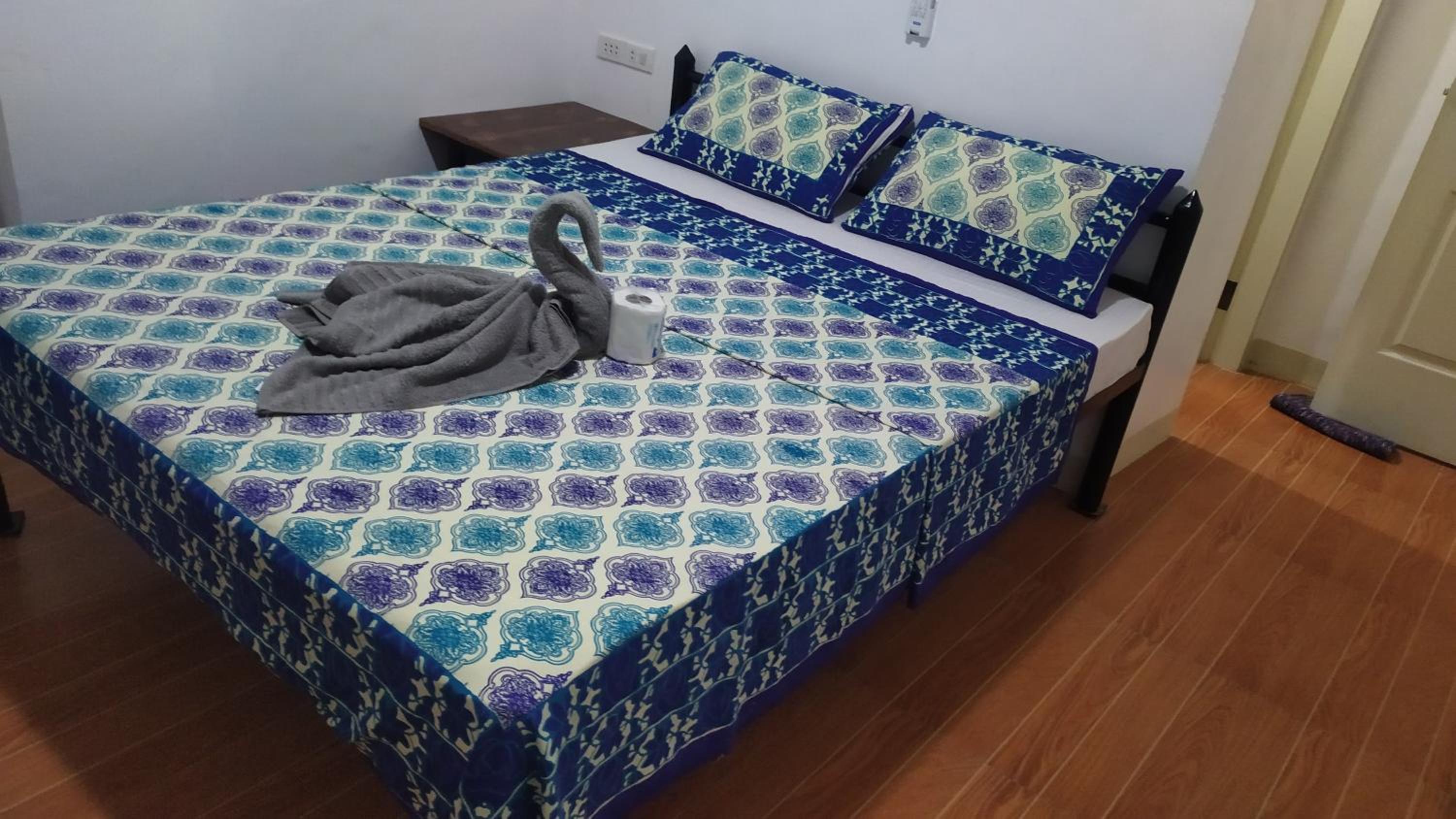 Standard Queen Room - Photo 2