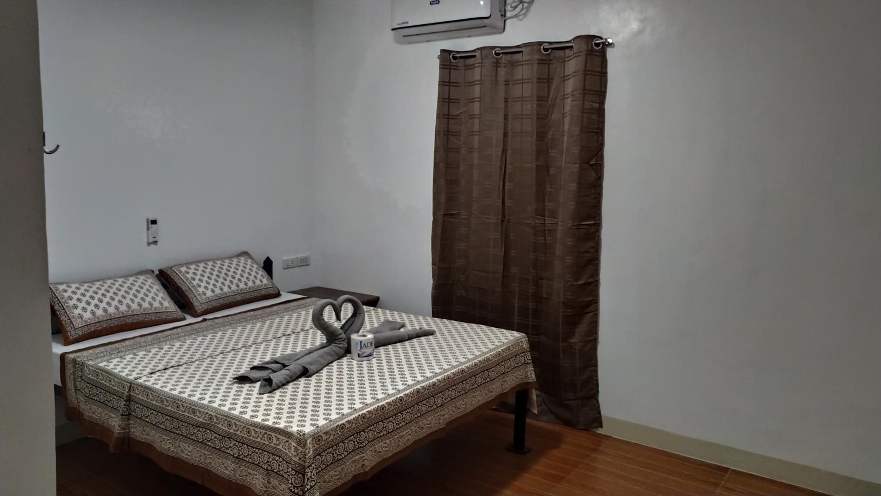 Standard Queen Room - Photo 18