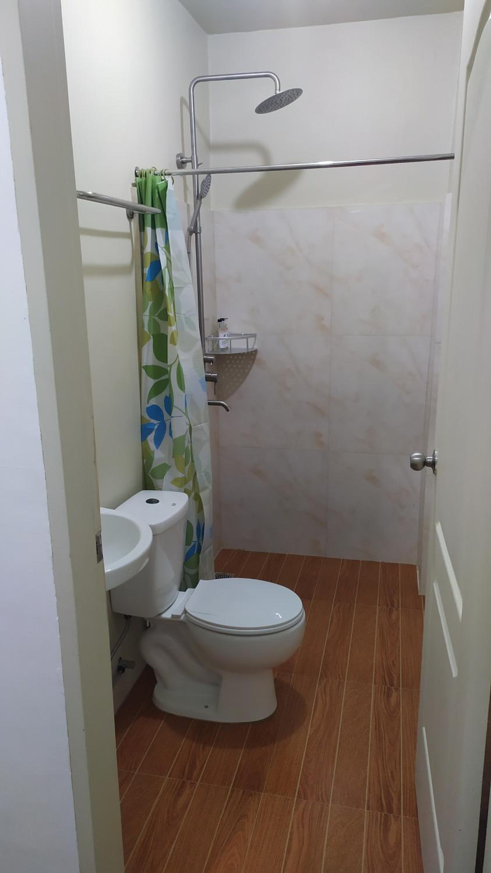 Standard Queen Room - Photo 23