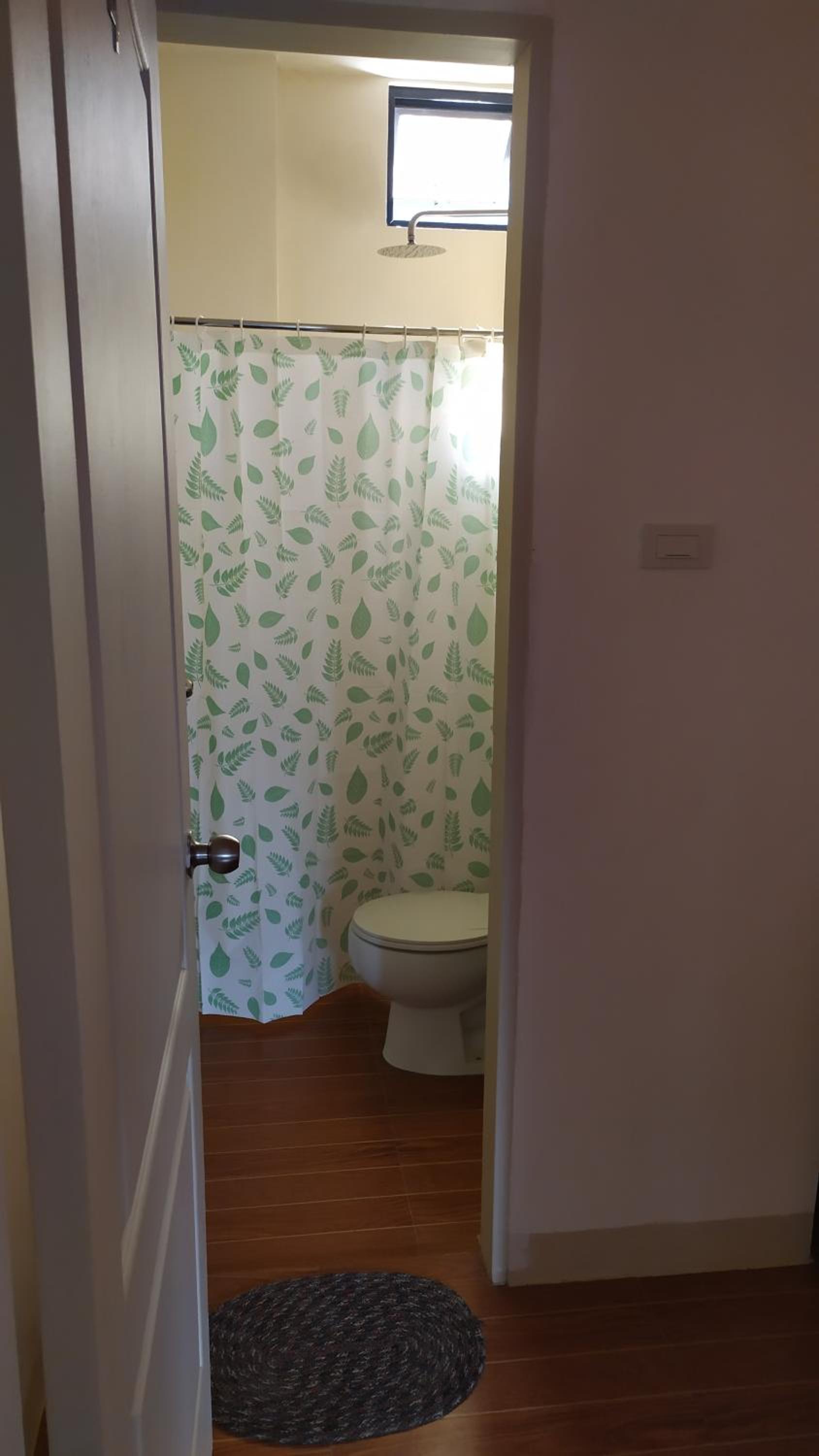 Standard Queen Room - Photo 27