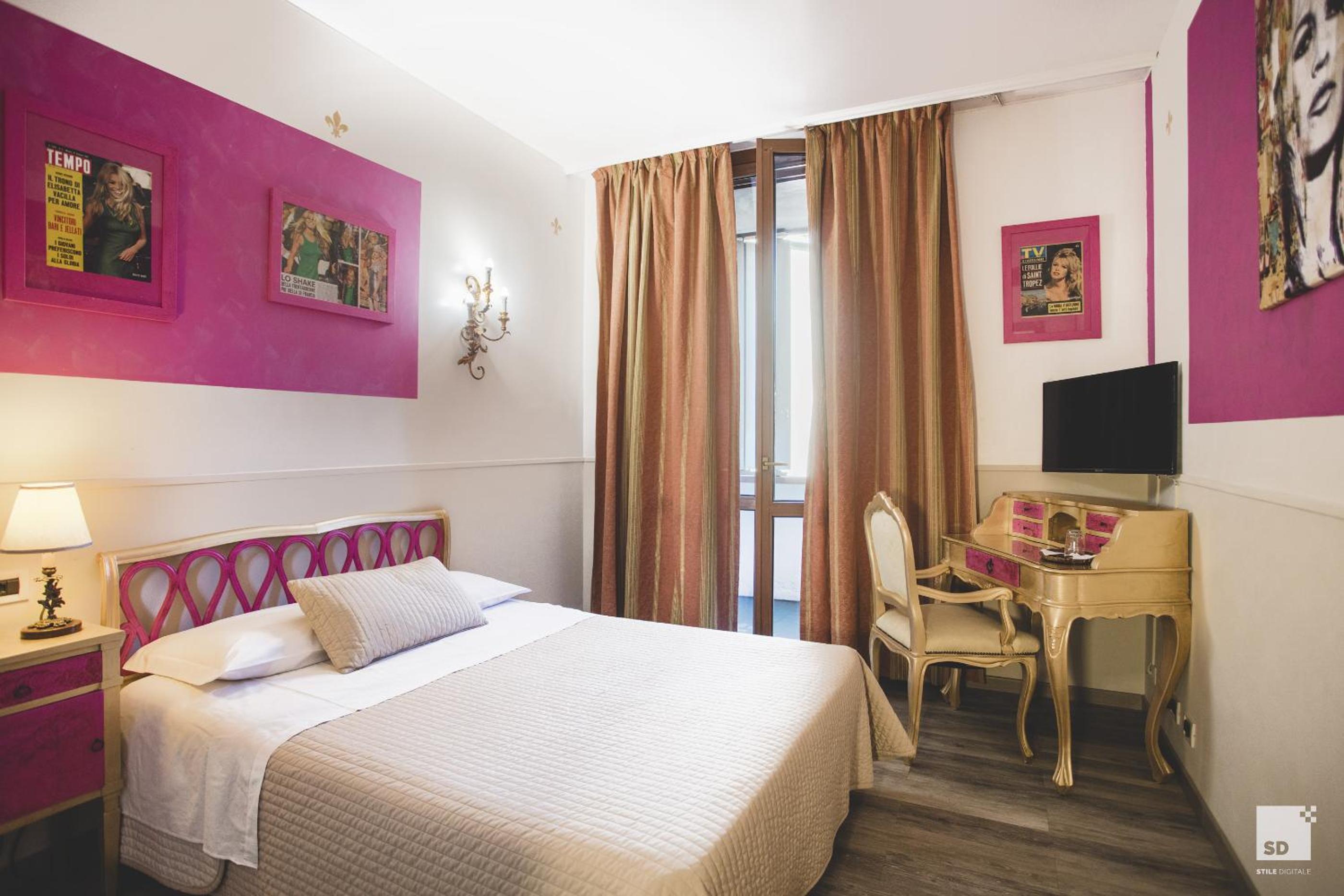 Superior Single Room