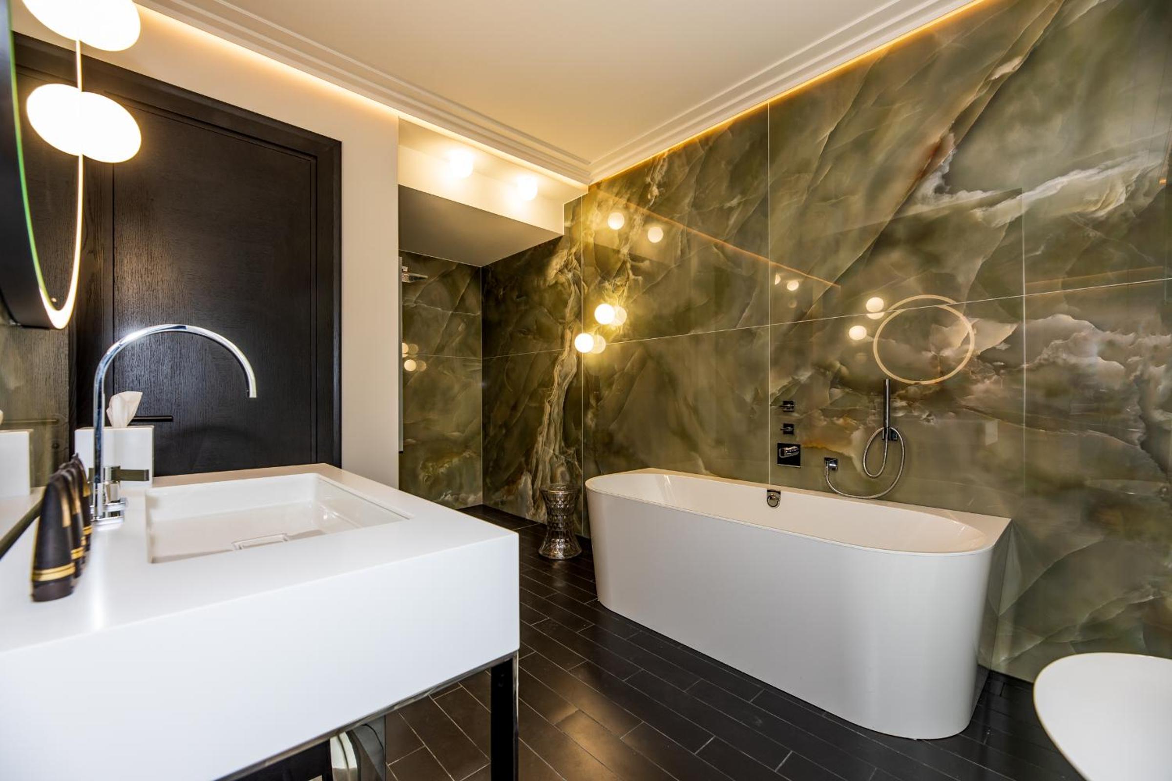 Superior Double Room - Photo 5