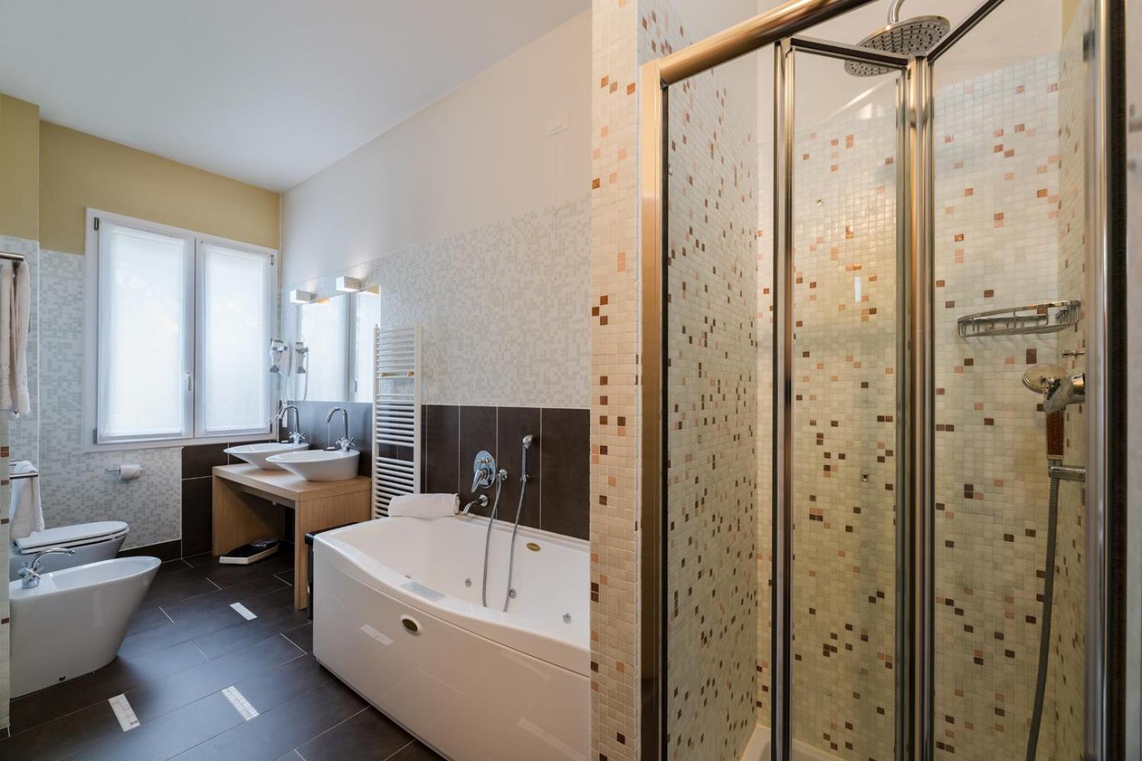 Suite with Terrace photo 3