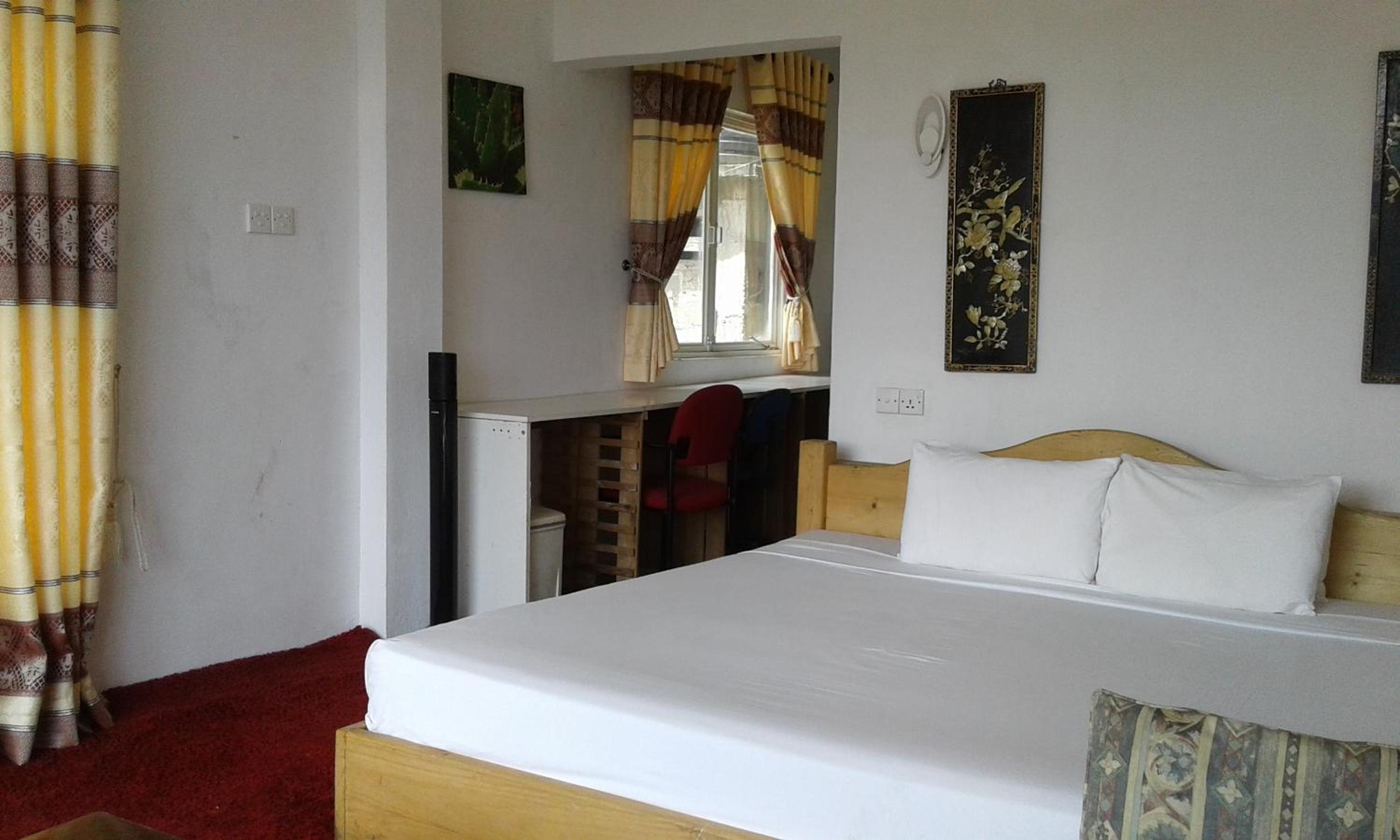 Junior Suite with Mountain View photo 2