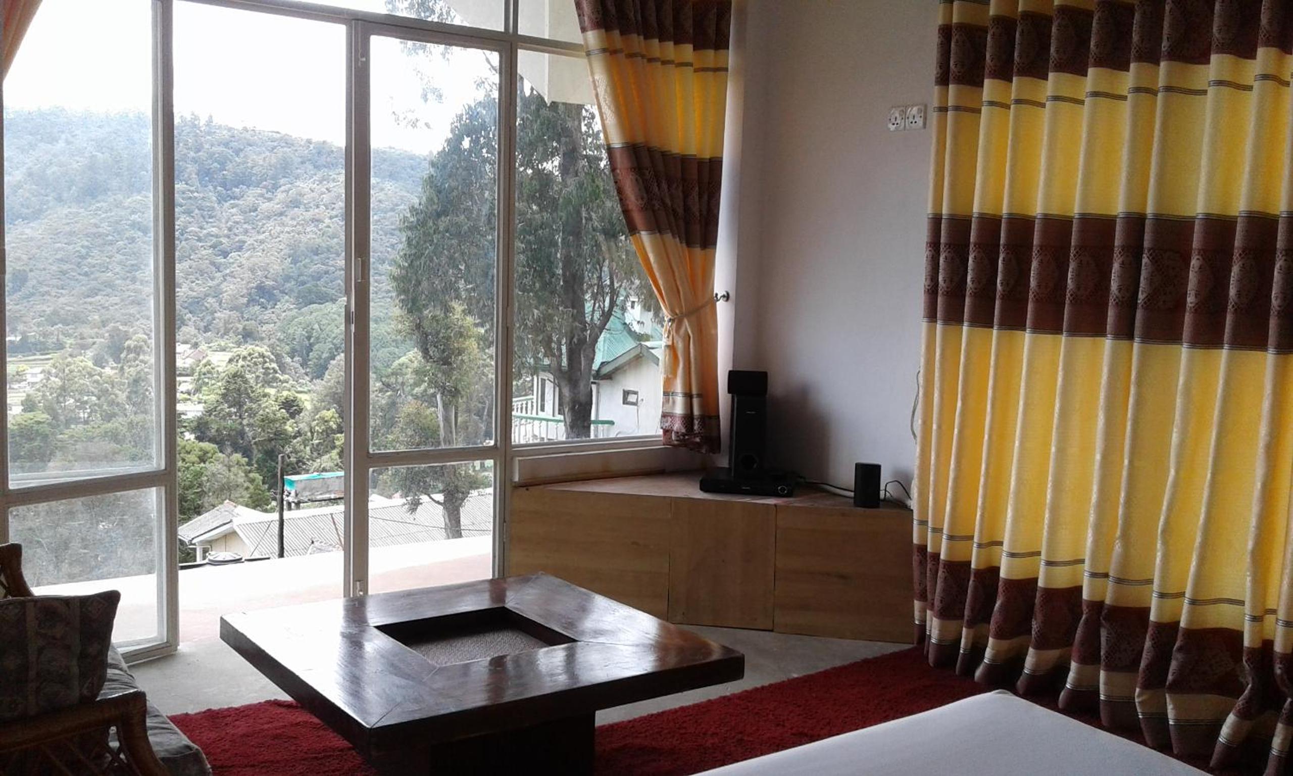 Junior Suite with Mountain View photo 3