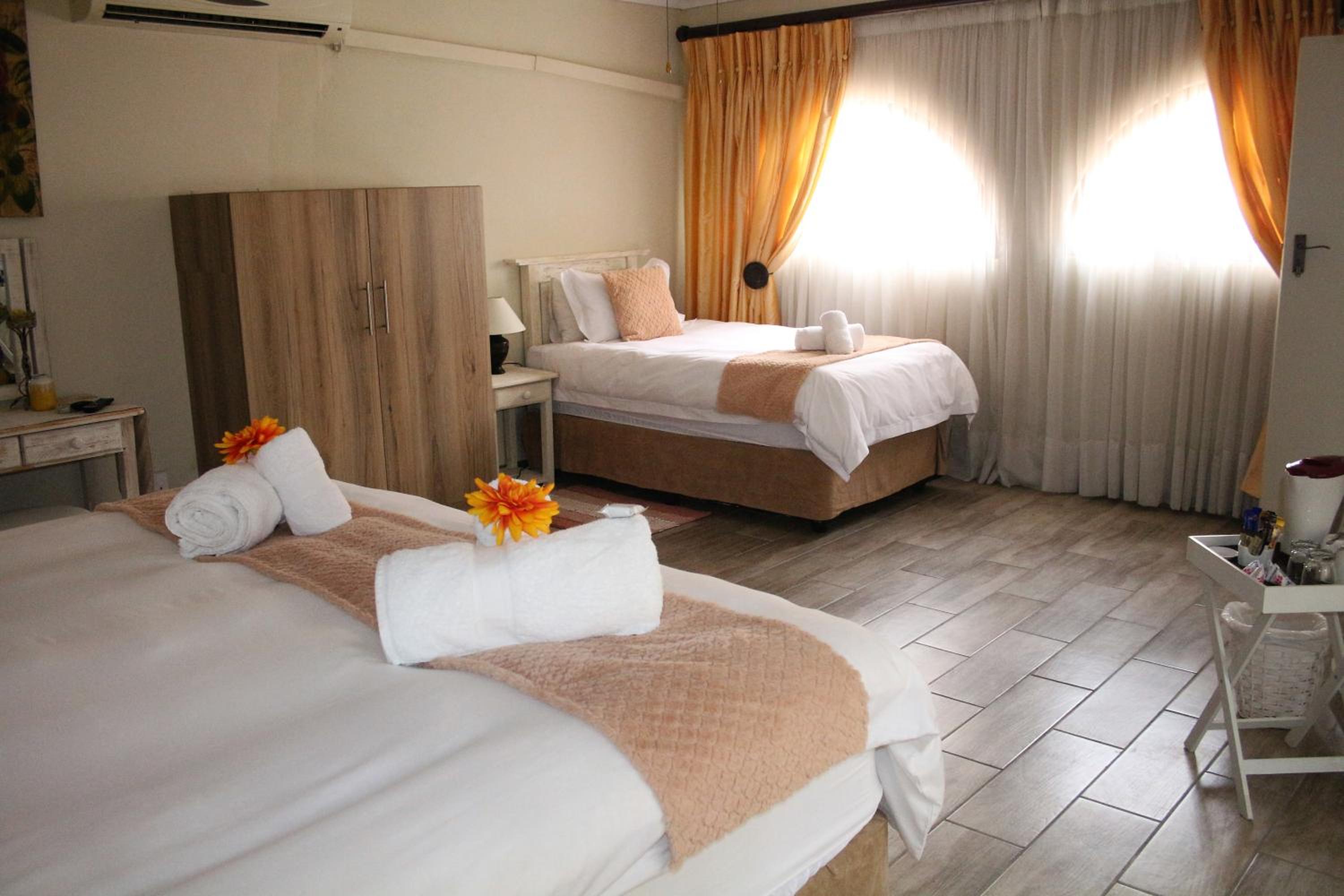 Twin Room photo 2