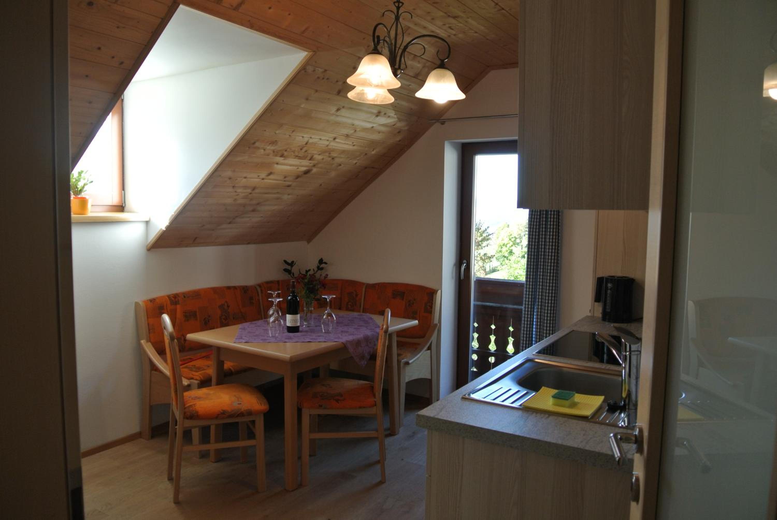 Apartment with Mountain View photo 2