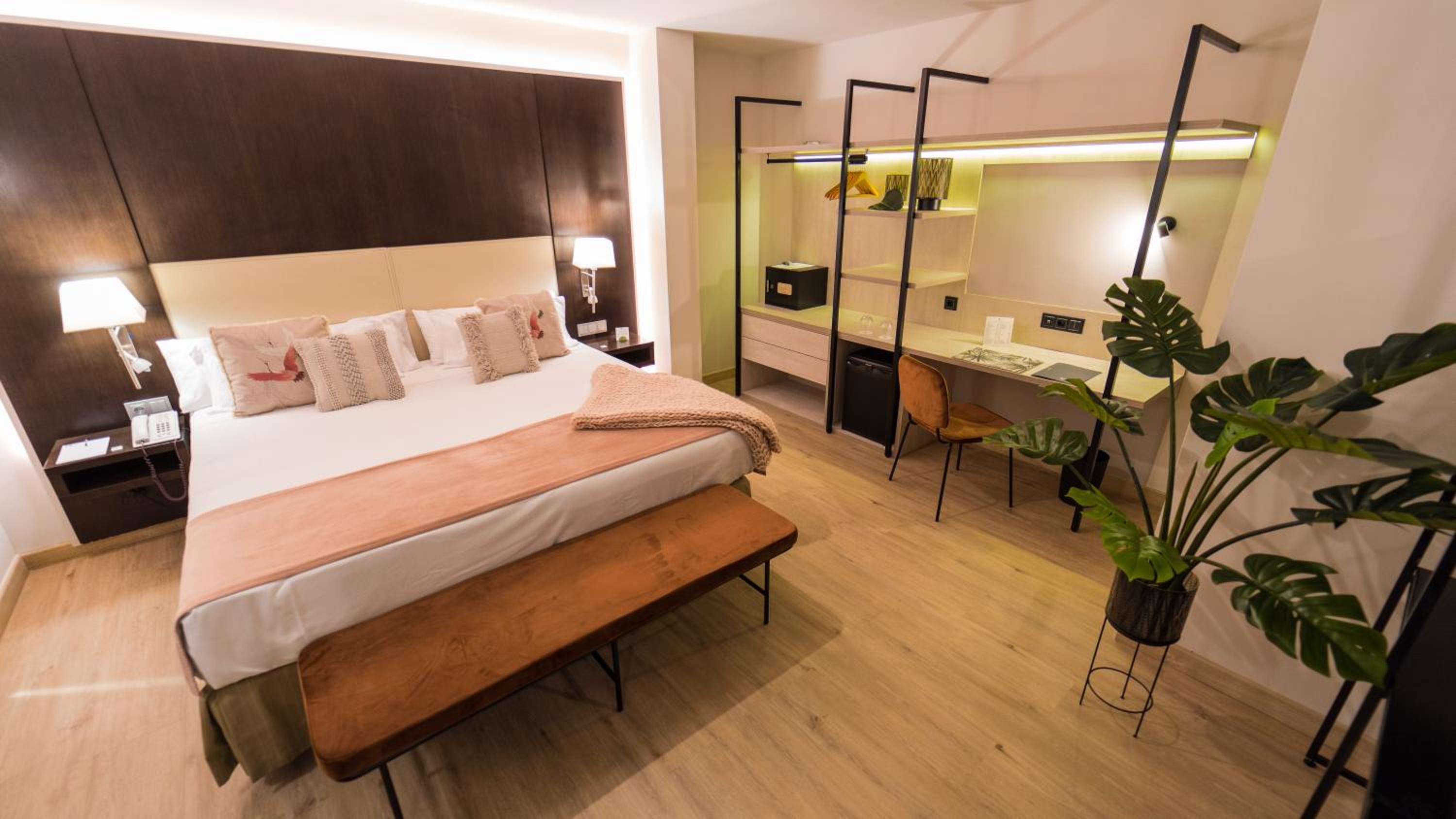 Junior Suite thumbnail 5