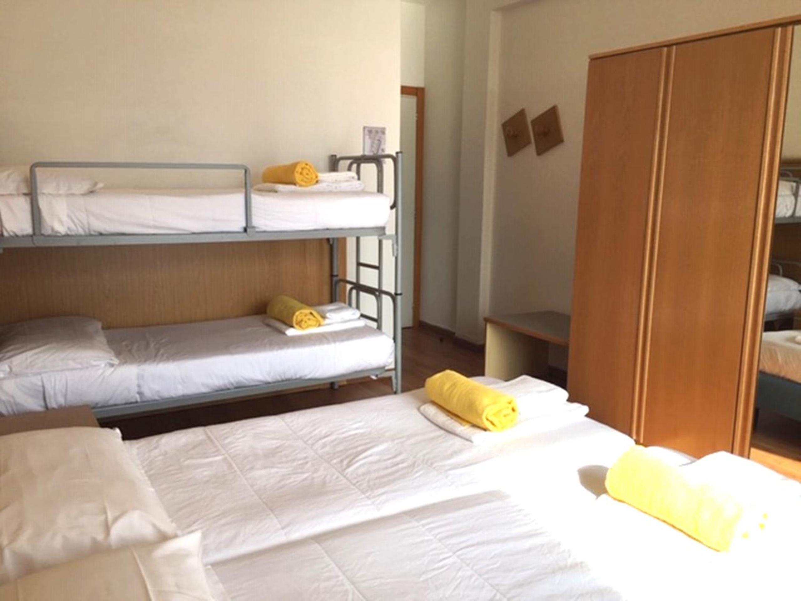 Superior Quadruple Room photo 3