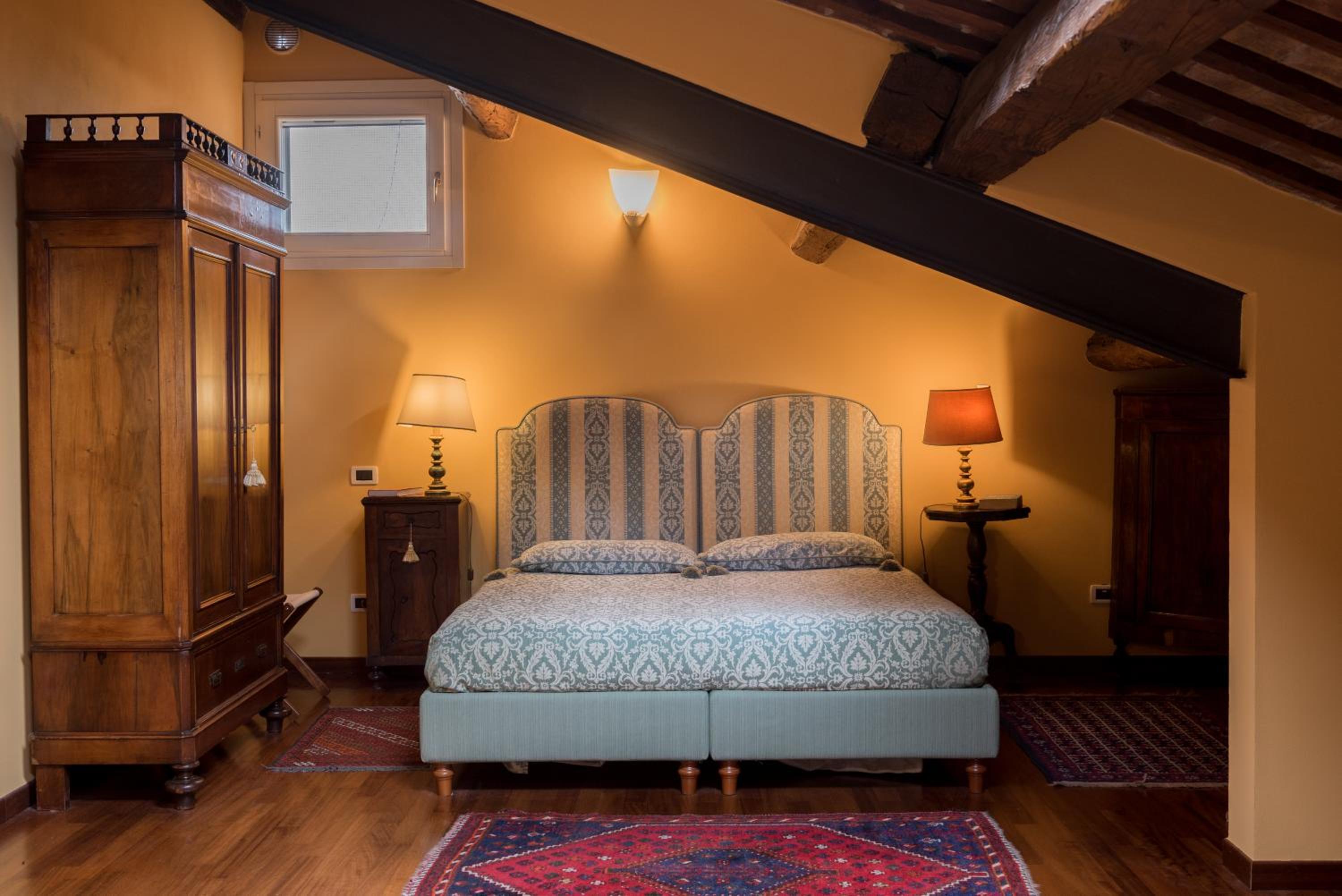 Deluxe Family Suite