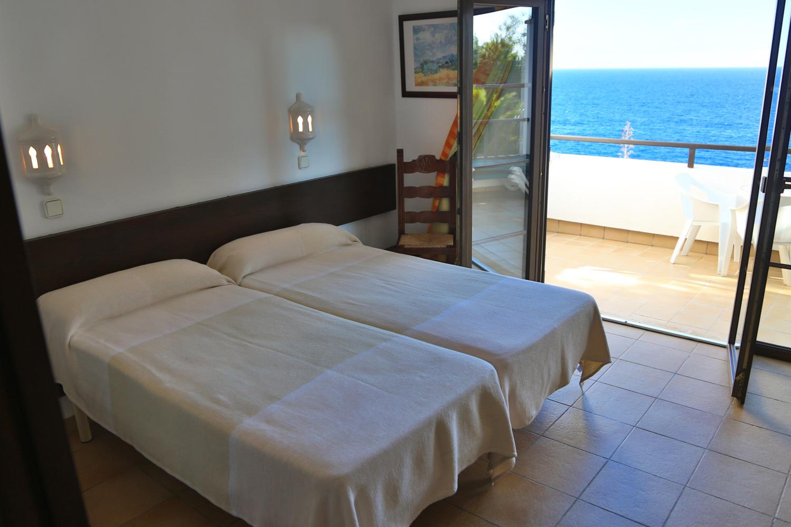 Two-Bedroom Villa thumbnail 6