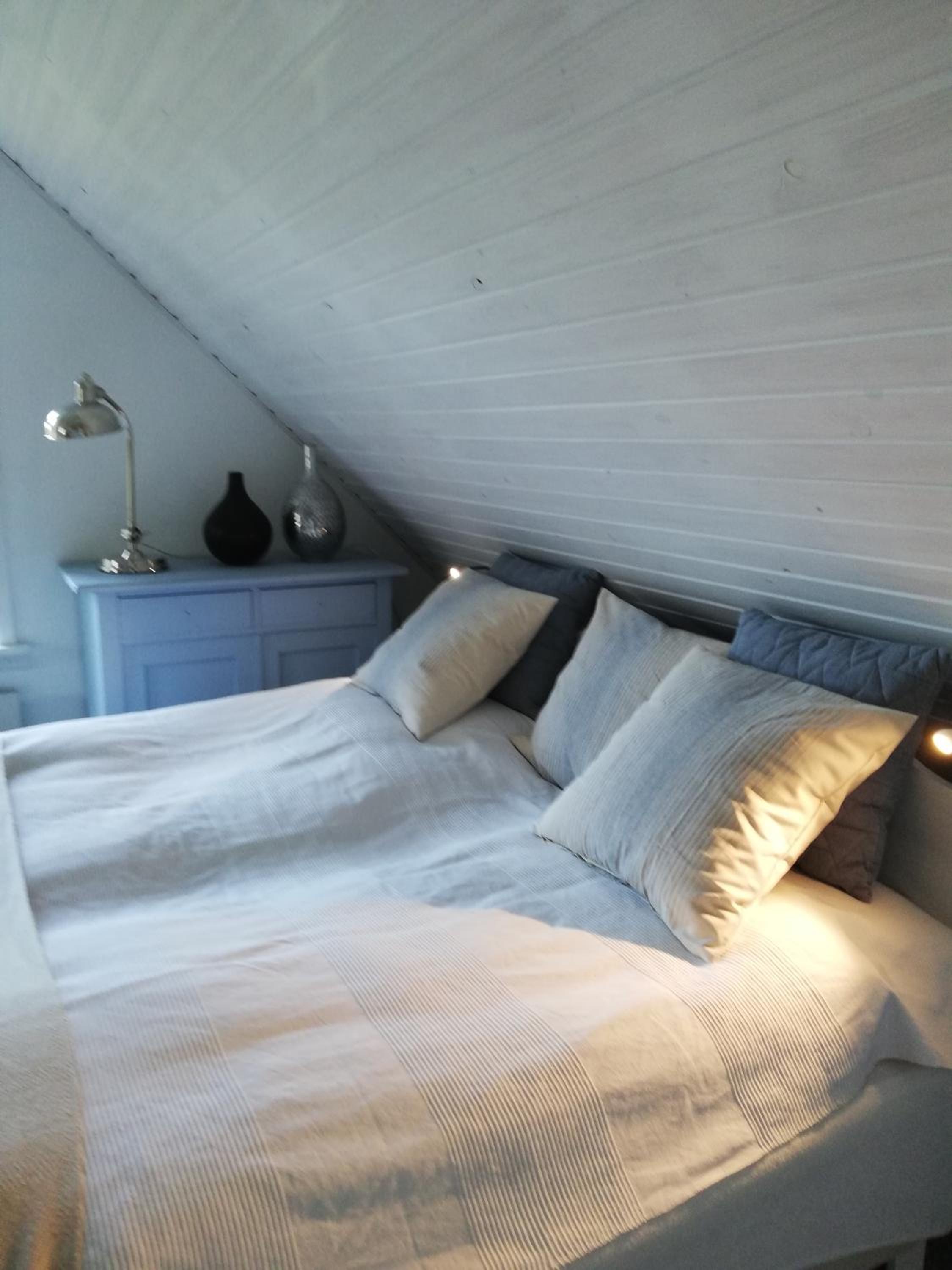 Double or Twin Room with Bathroom photo 1