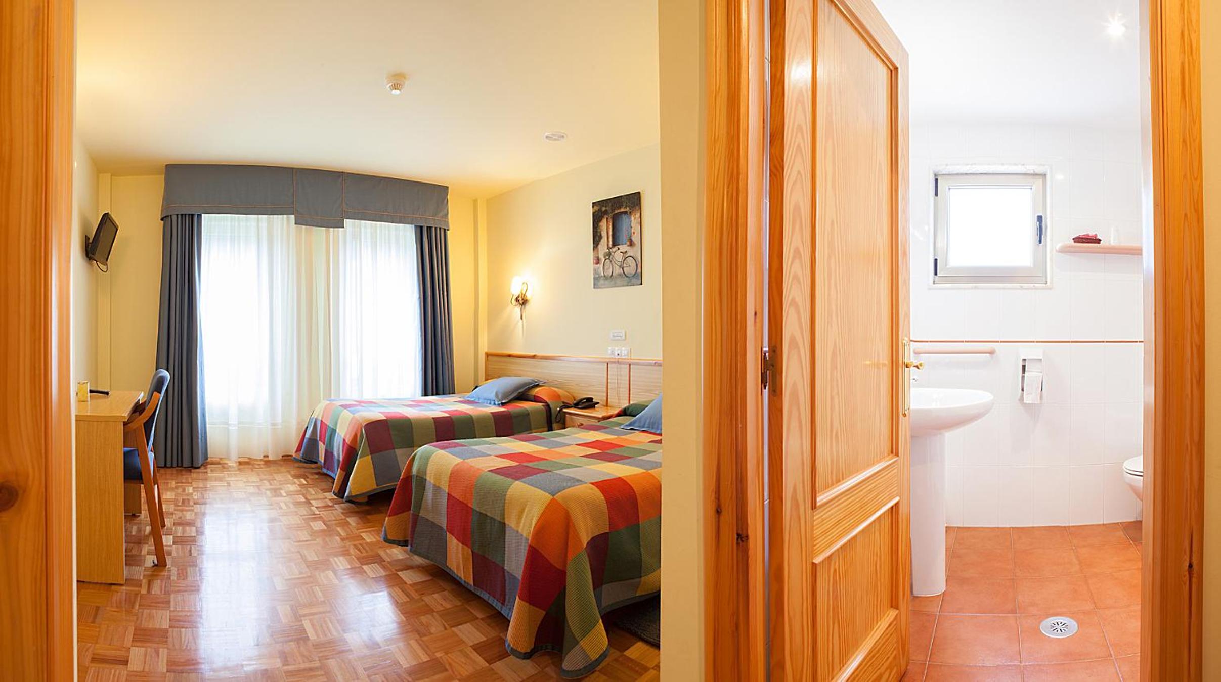 Single Room photo 2