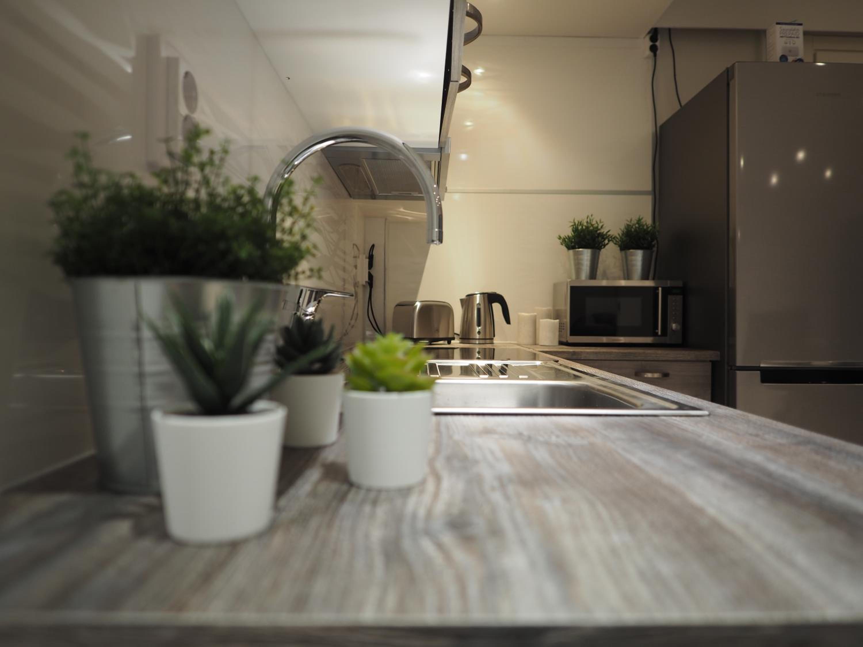 Two-Bedroom Apartment - Photo 11