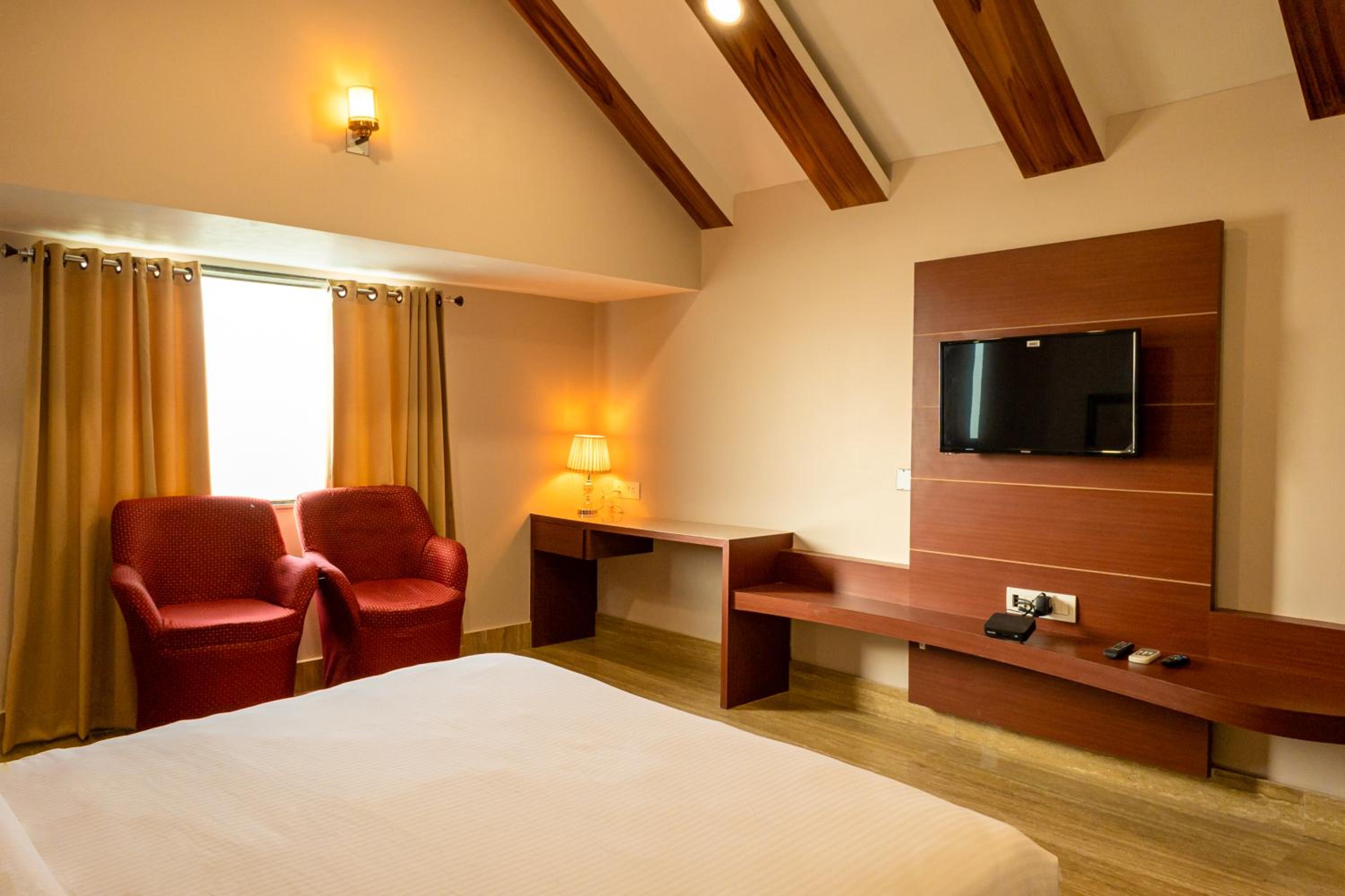 Deluxe Double Room photo 2
