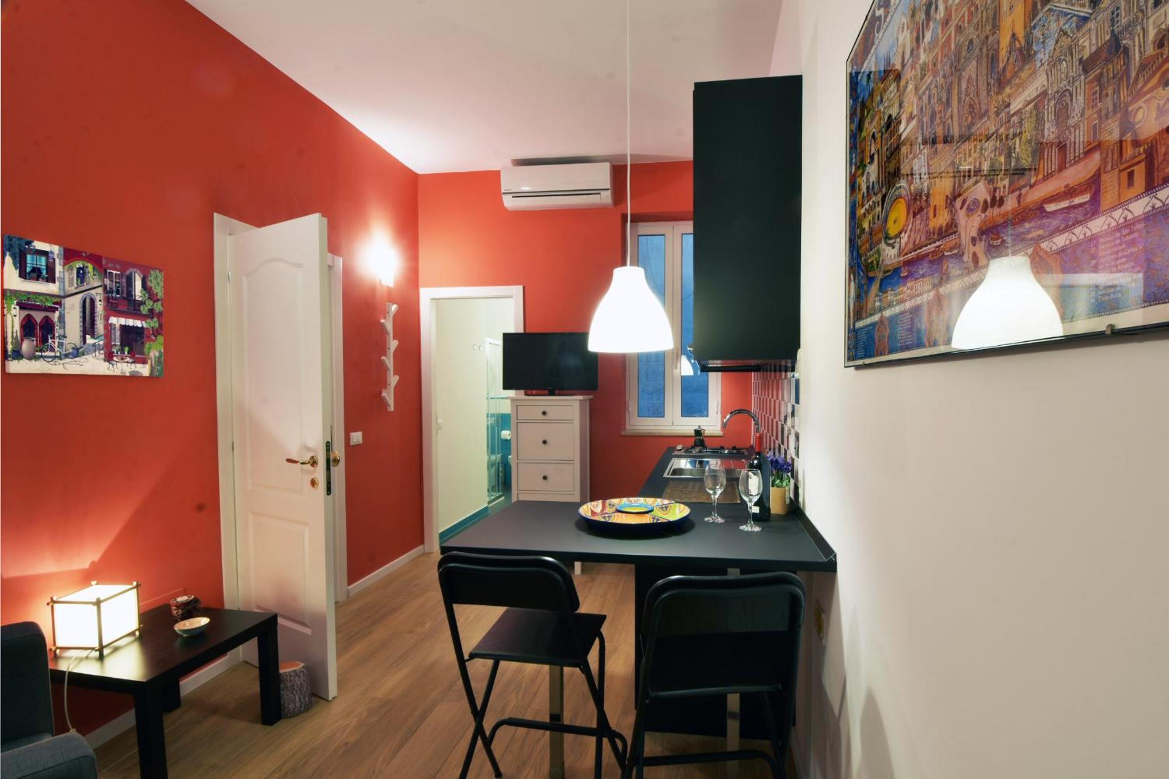One-Bedroom Apartment