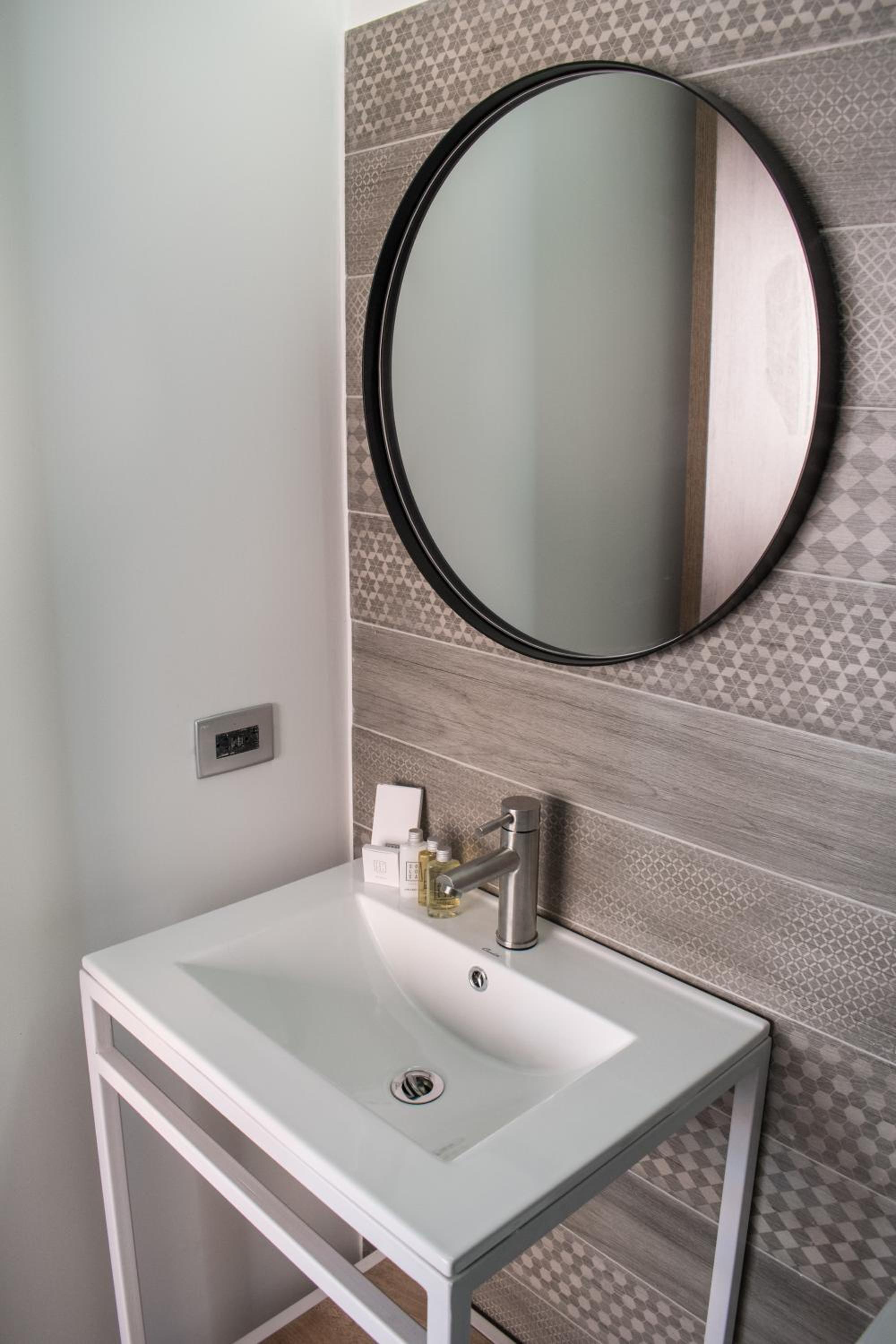 Double Room — the supplier's photographs — photo 6
