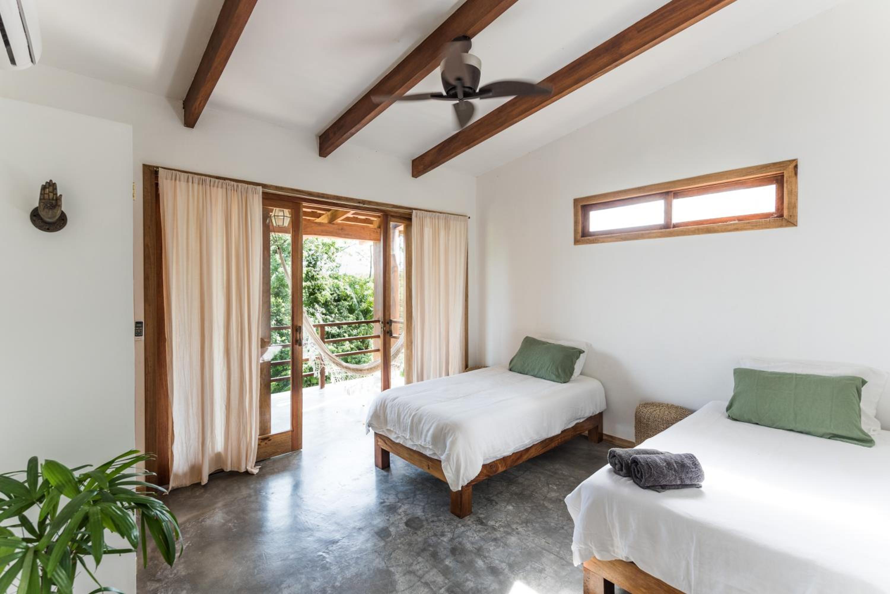 King Room with Balcony photo 3