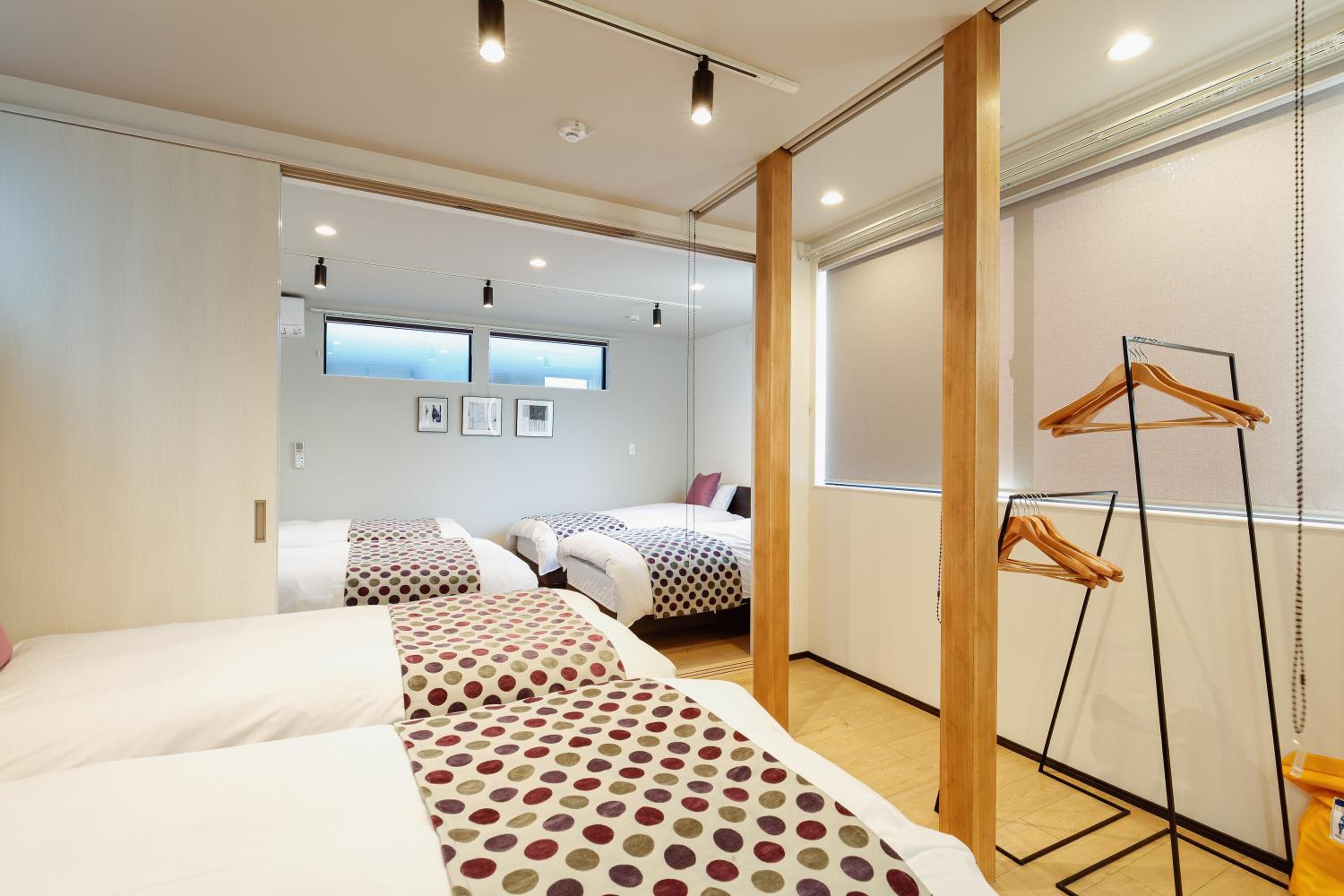 Two-Bedroom Apartment - Photo 31