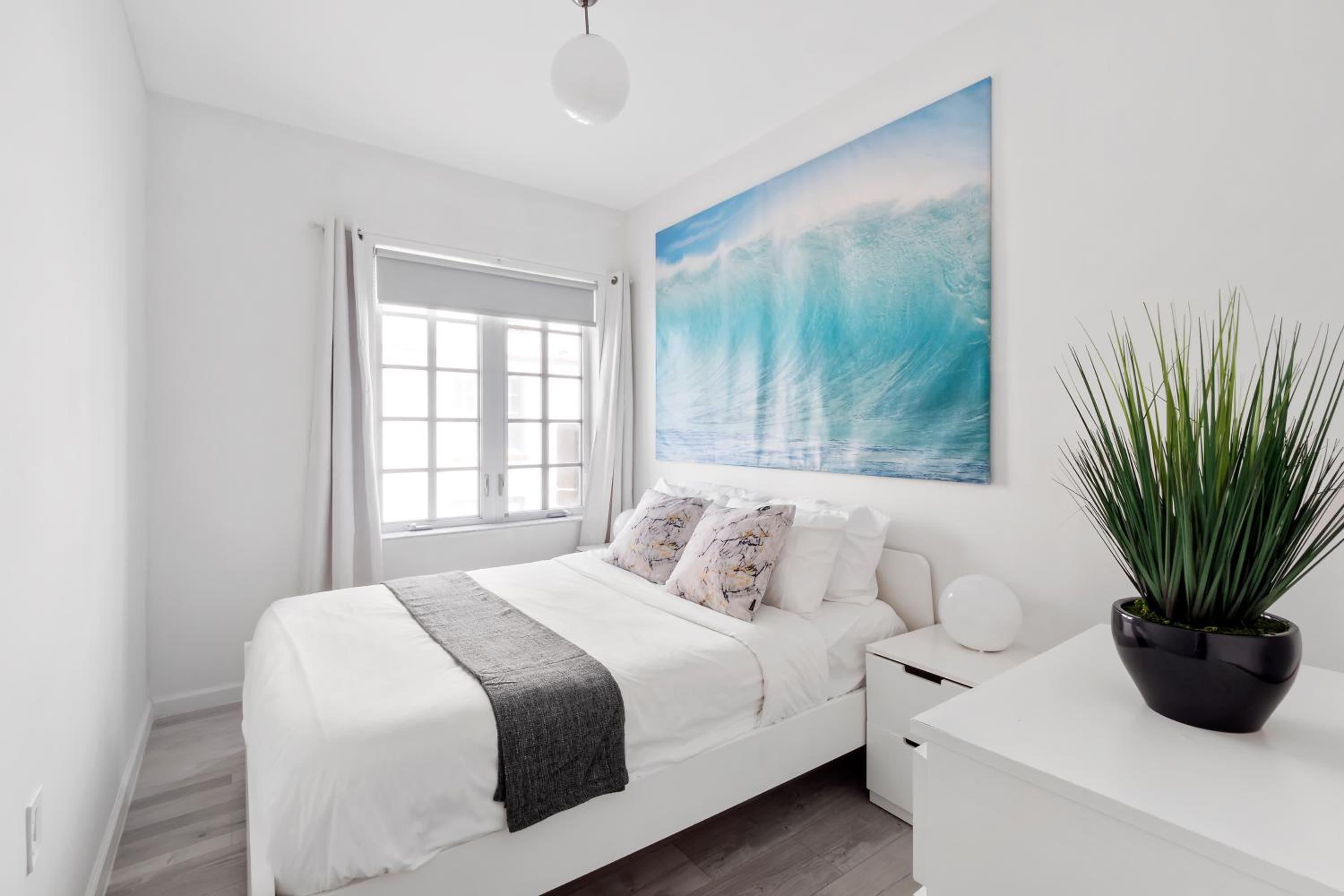 Two-Bedroom Apartment thumbnail 5