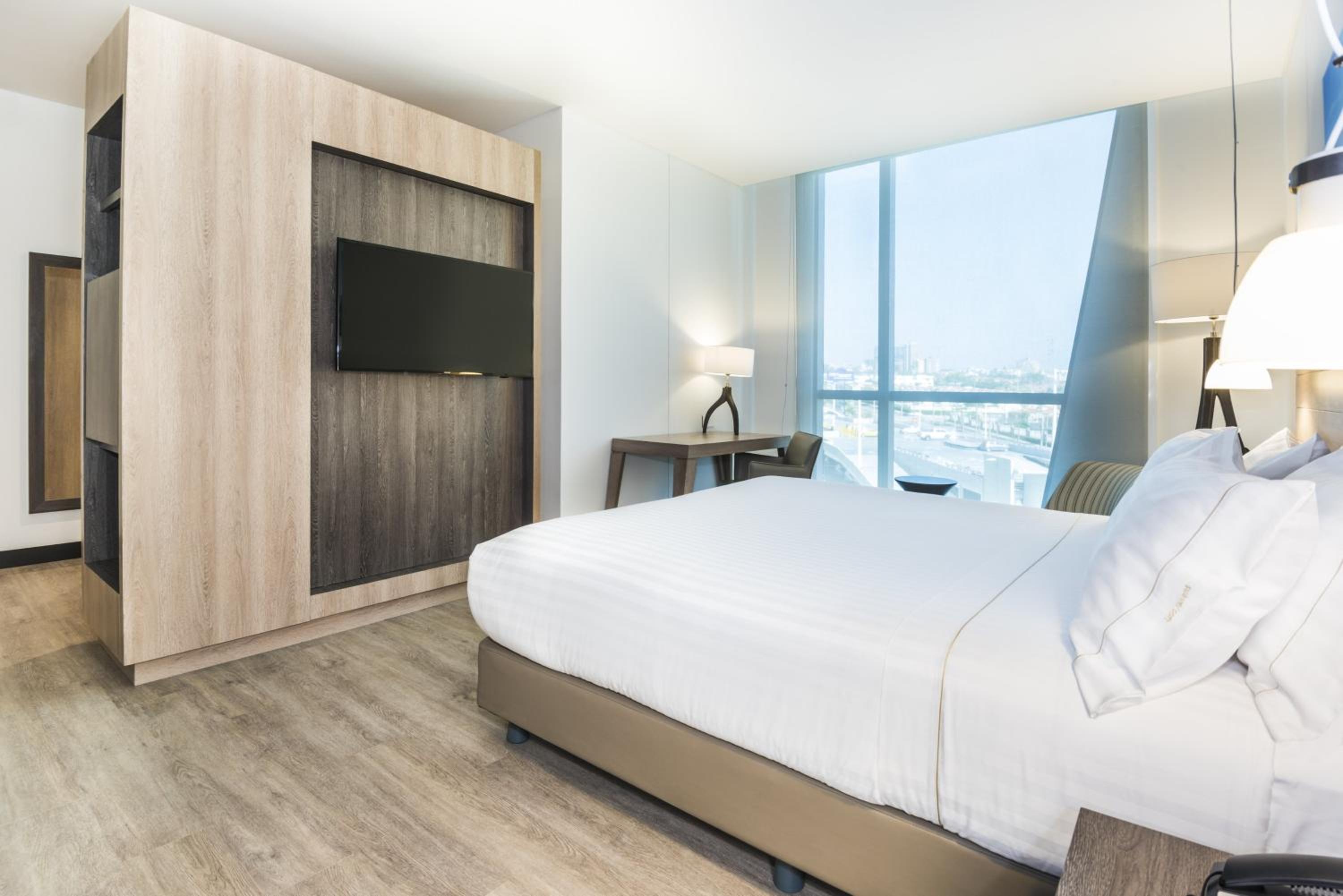 Superior King Room - Non-Smoking