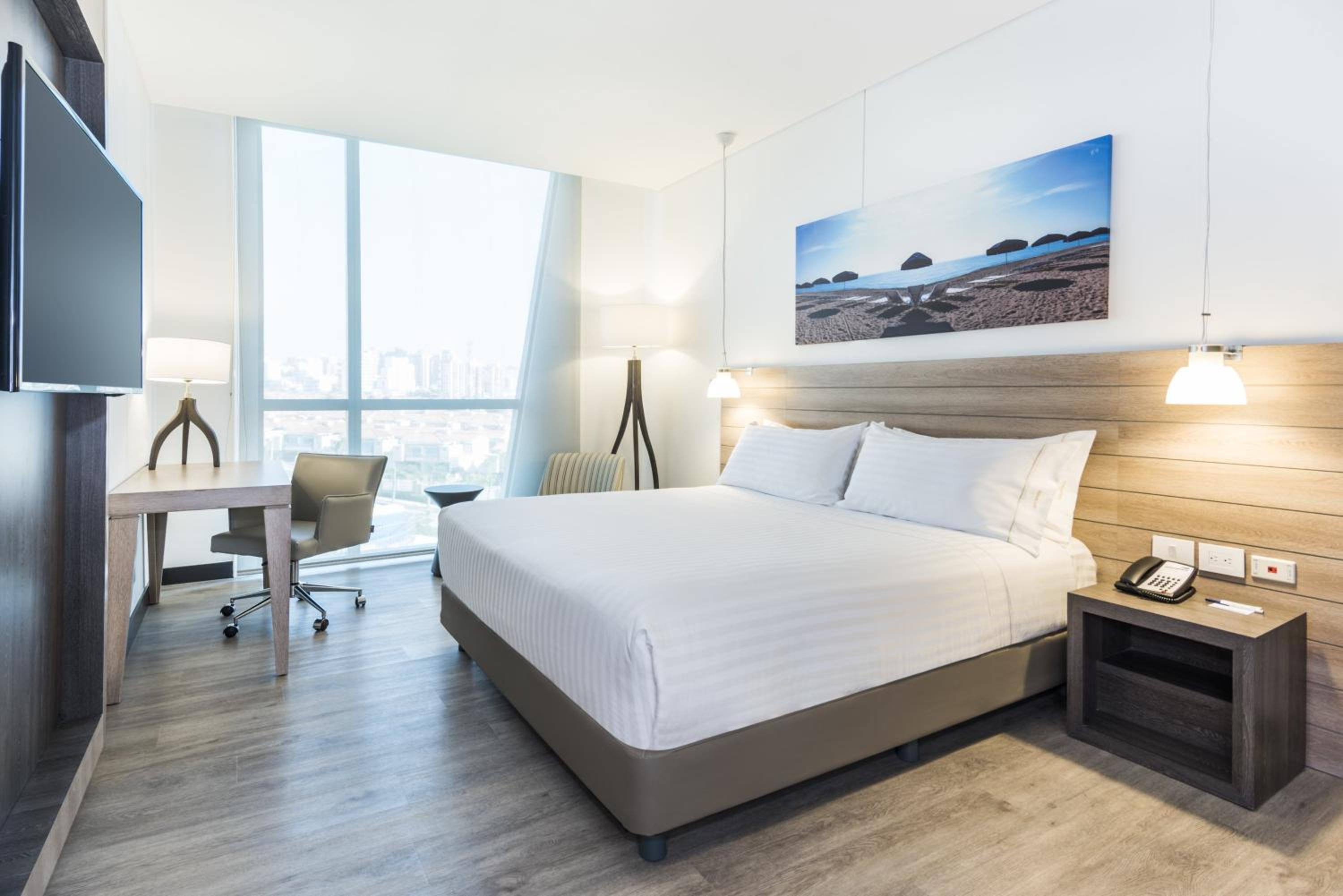 Standard King Room