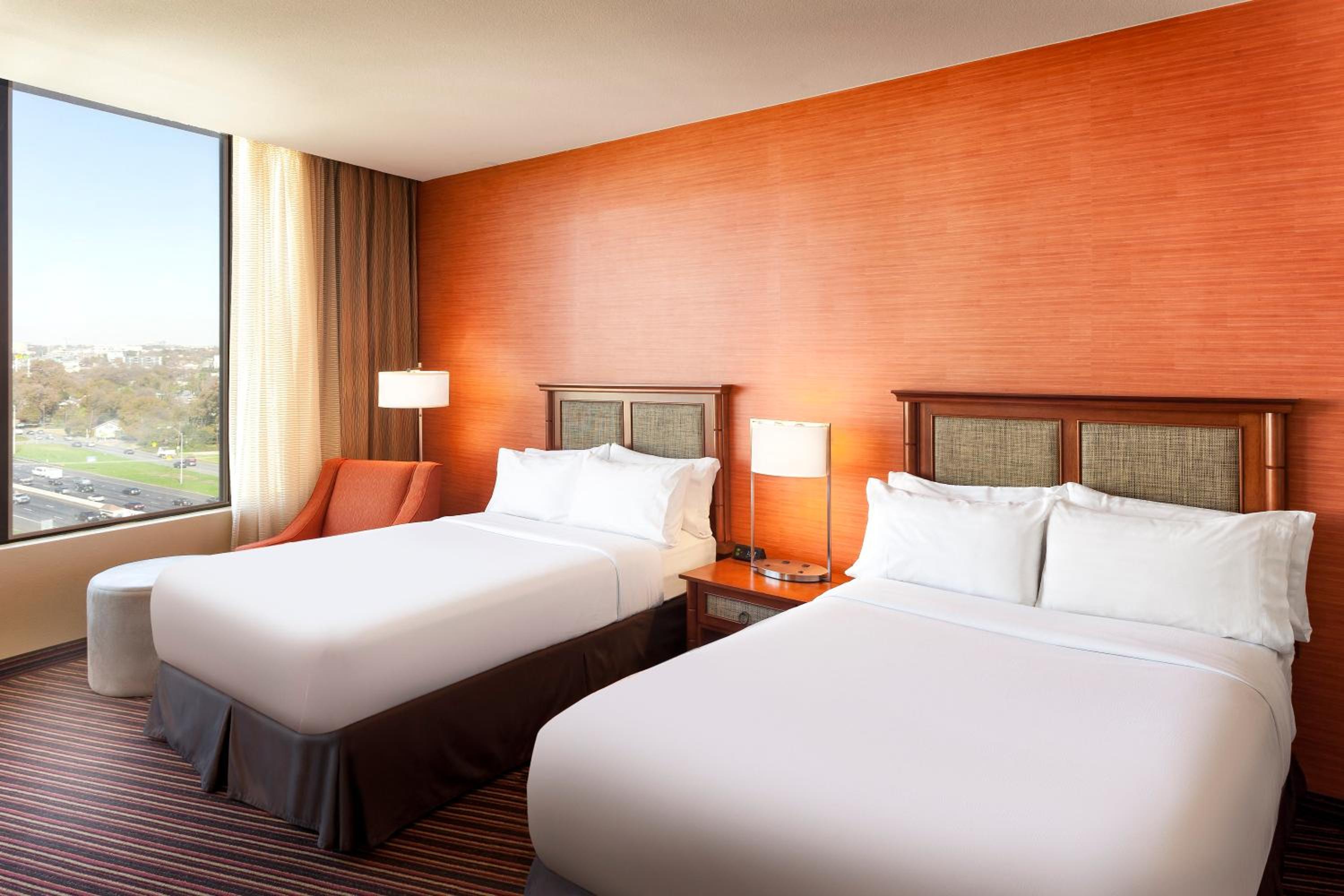 Standard Double Room with Two Double Beds - Photo 2